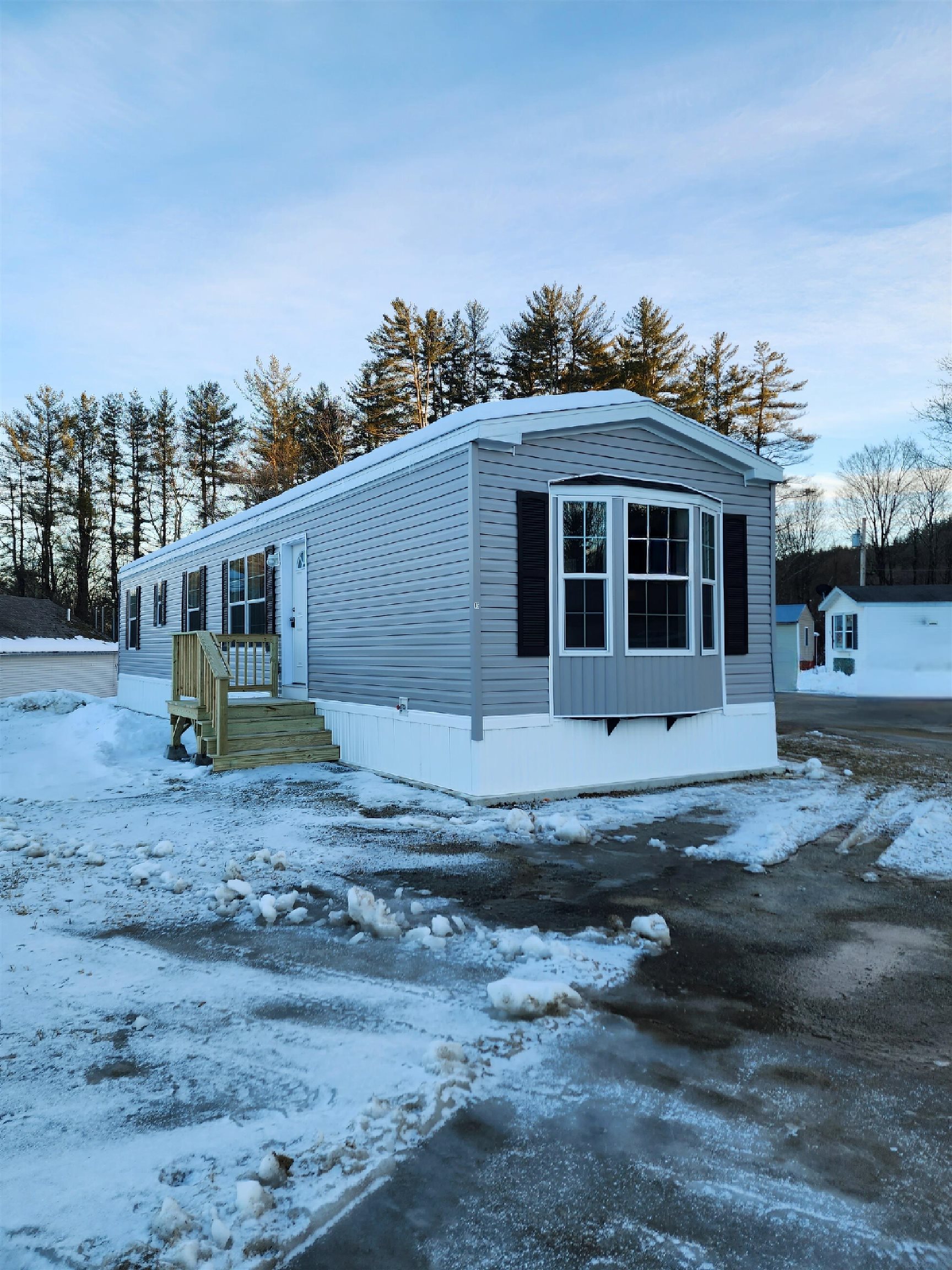 15 Elizabeth Drive Unit: 15