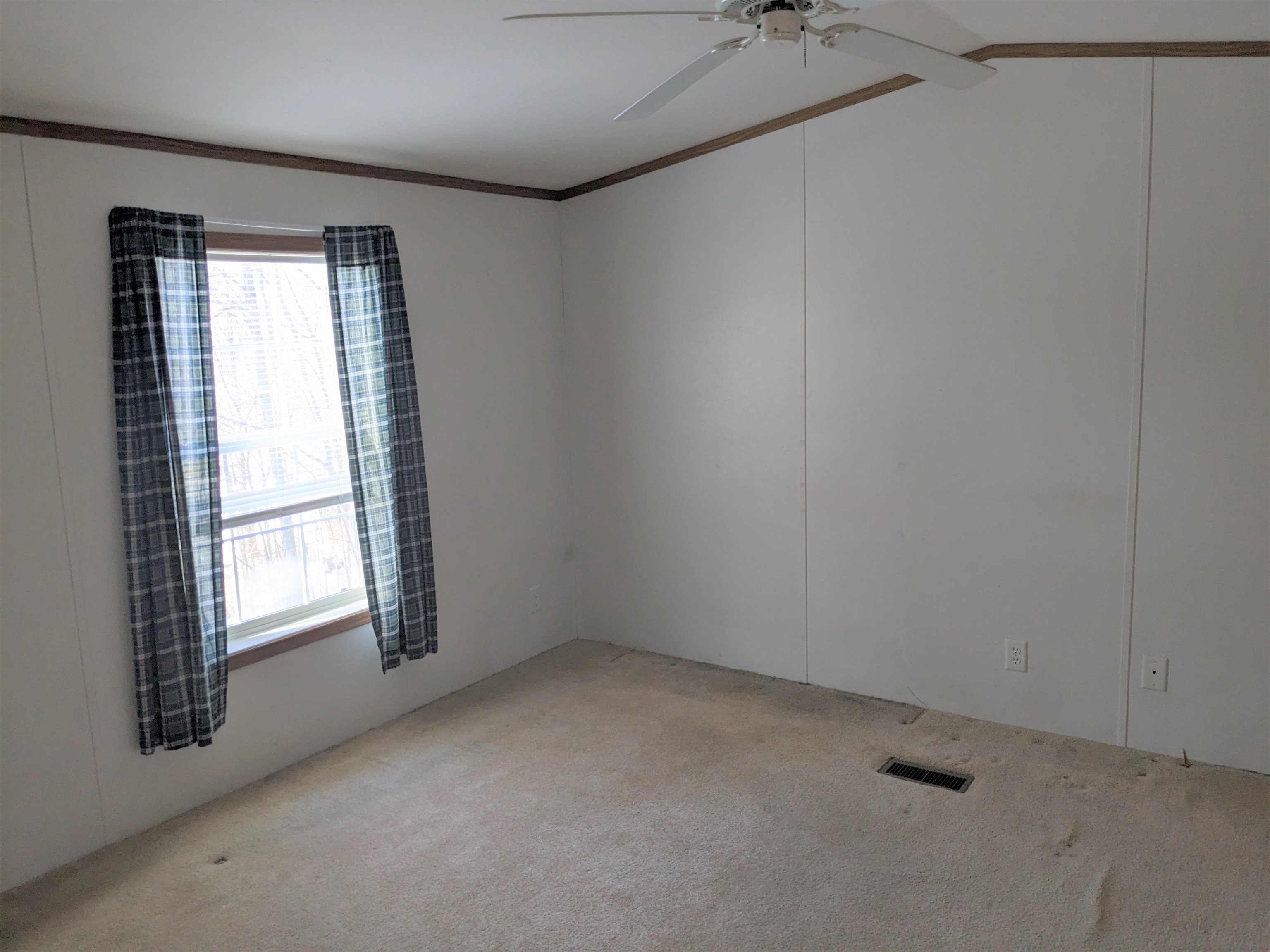 86 Sargent Station Road Unit: 27