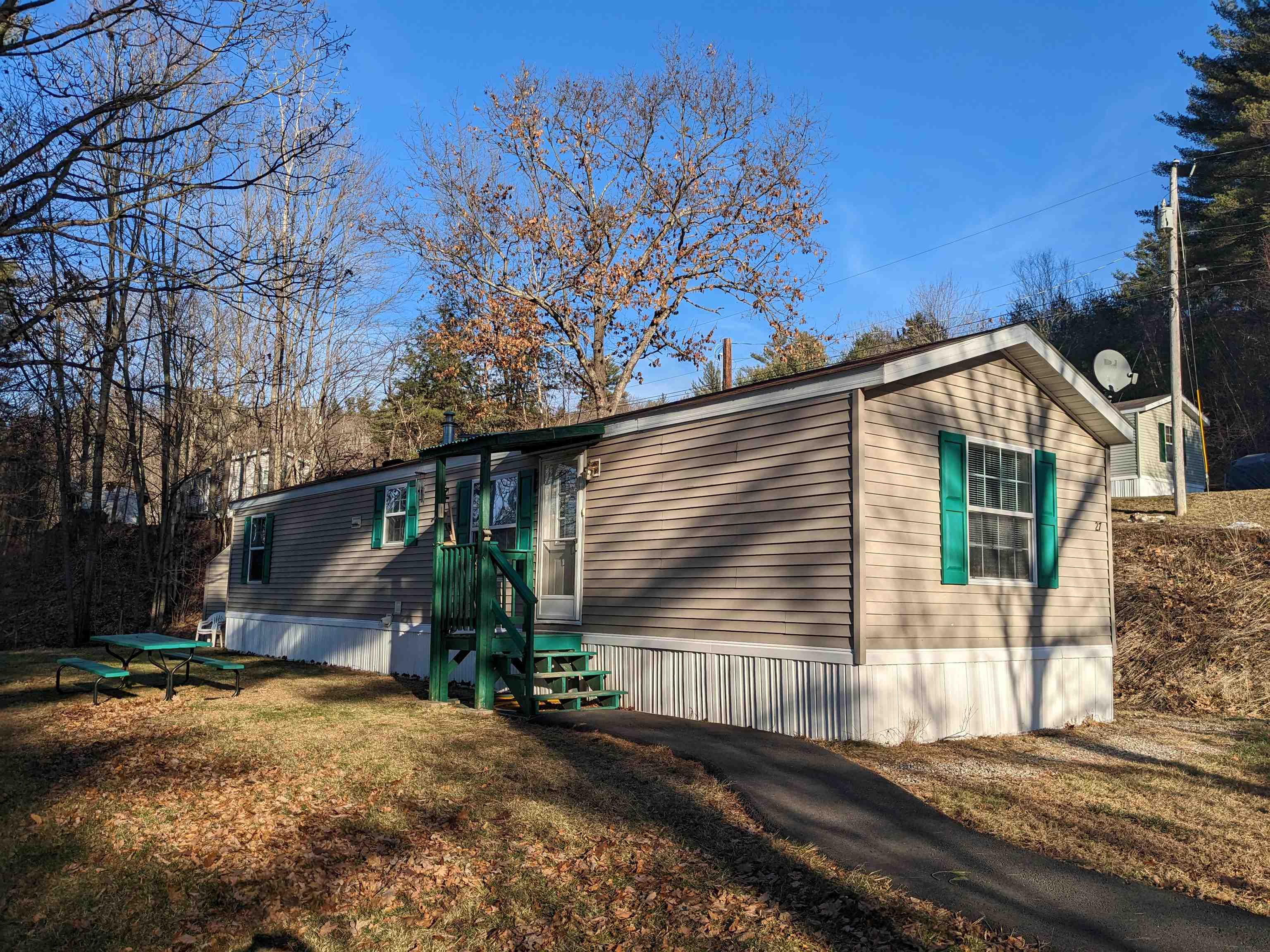 86 Sargent Station Road Unit: 27