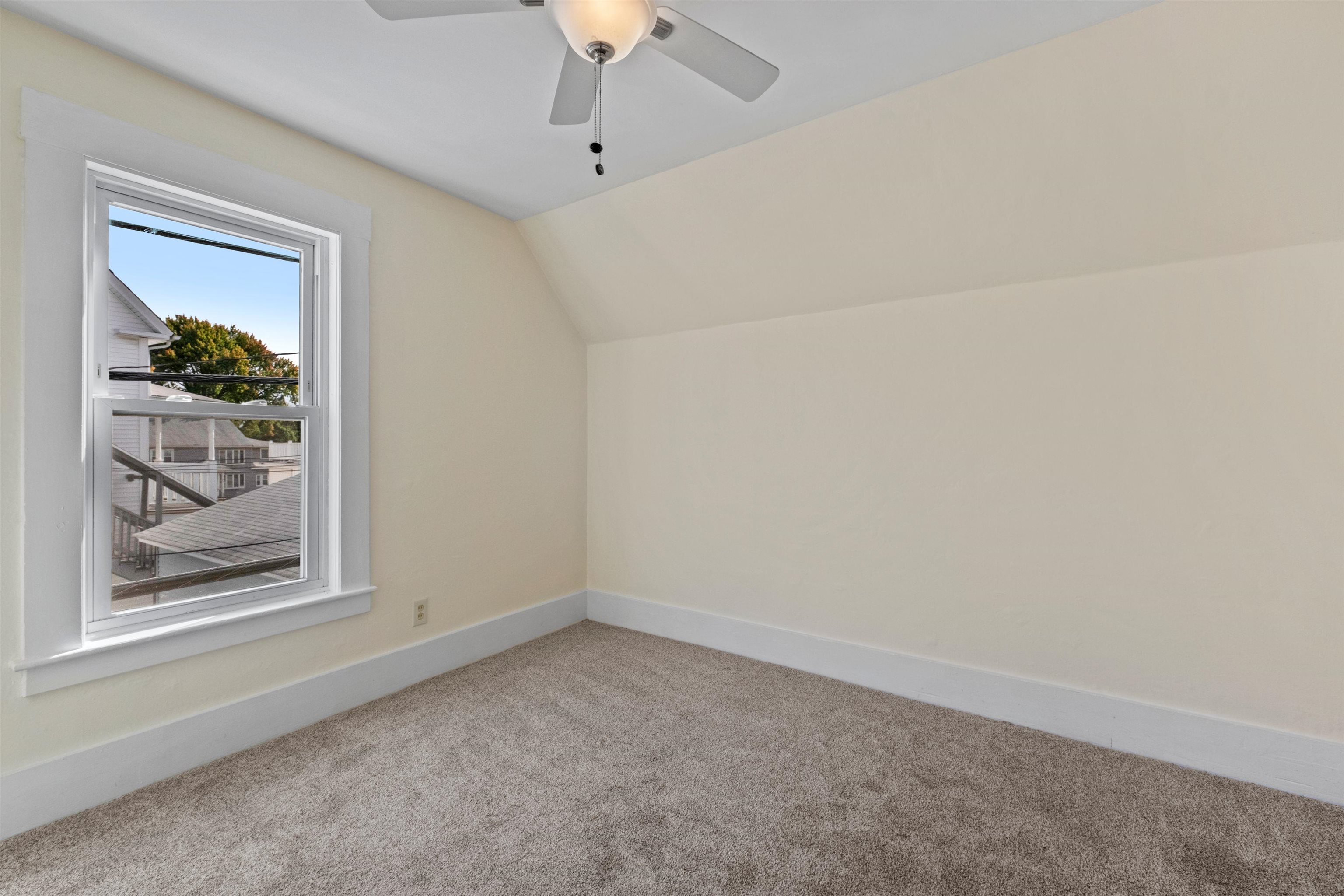 4 Quirin Street