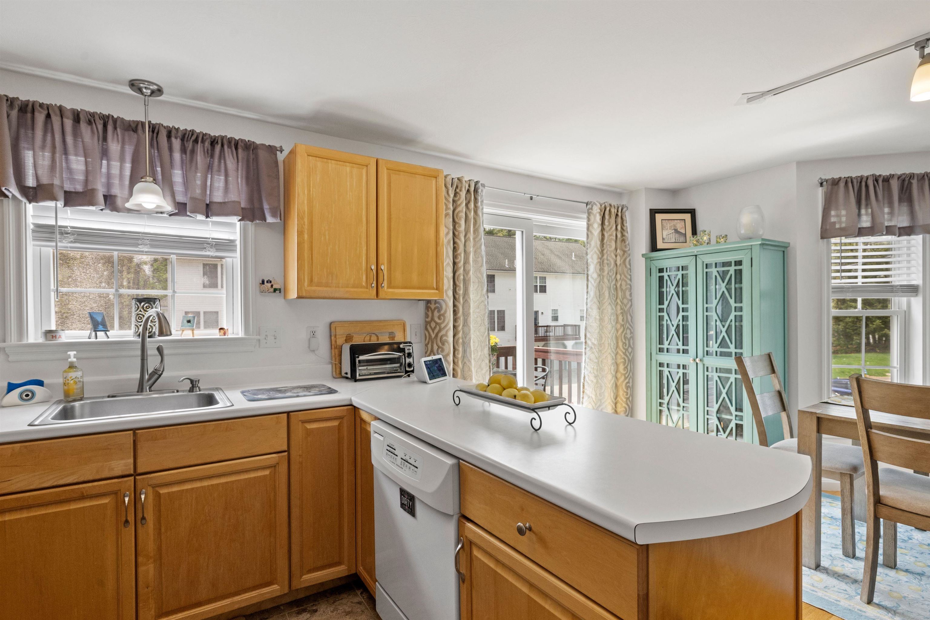 64 Lochmere Lane Unit: 408