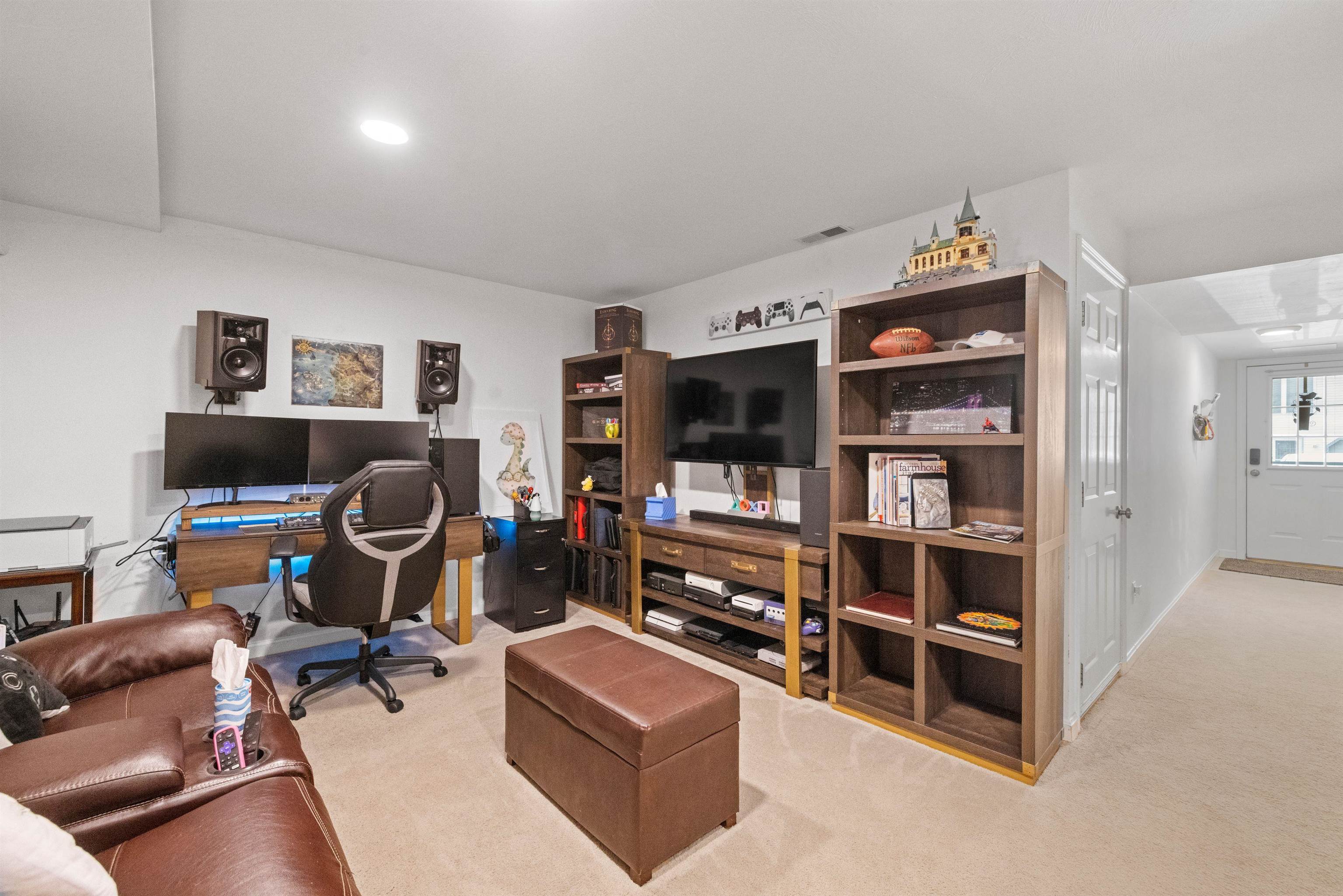64 Lochmere Lane Unit: 408