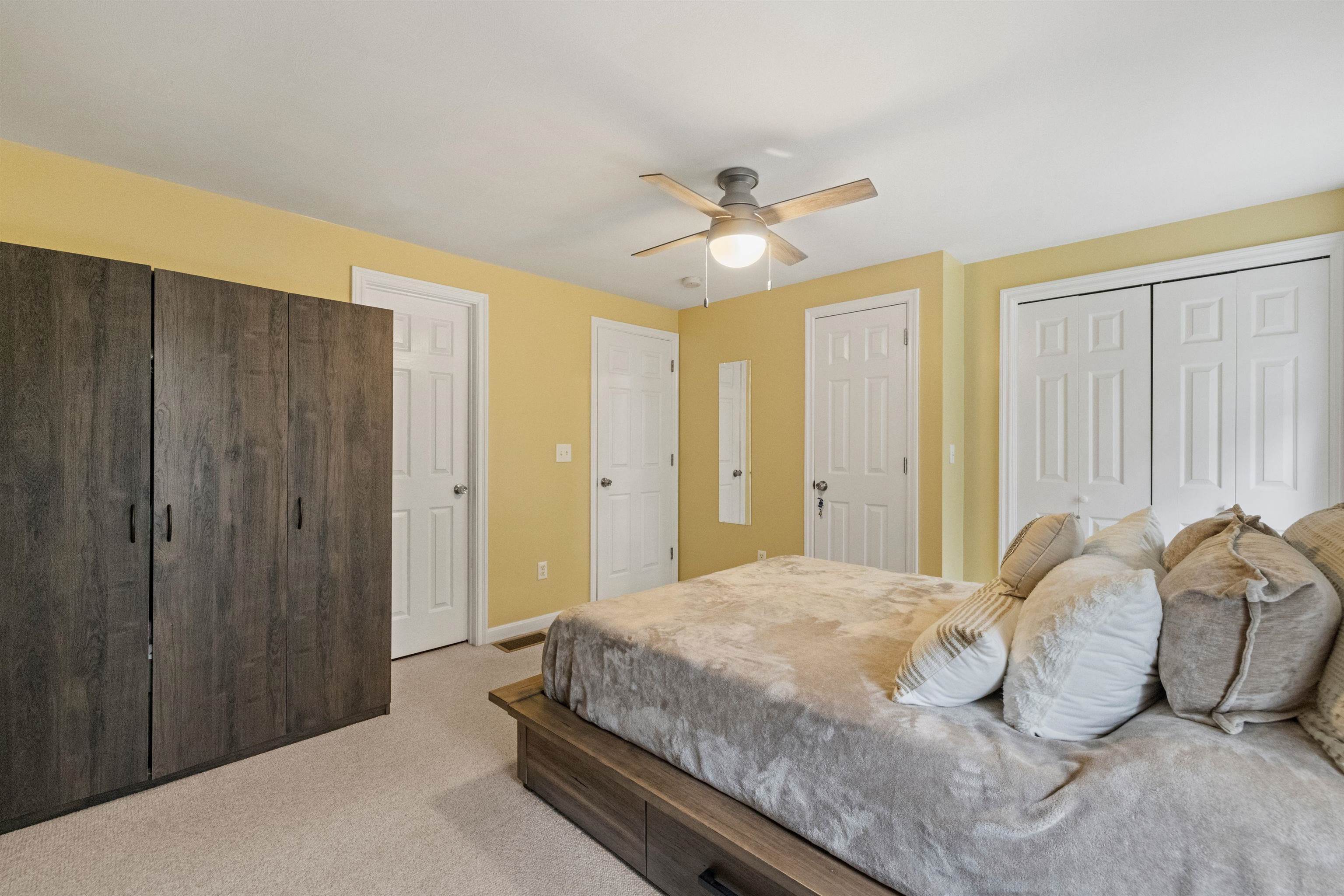 64 Lochmere Lane Unit: 408