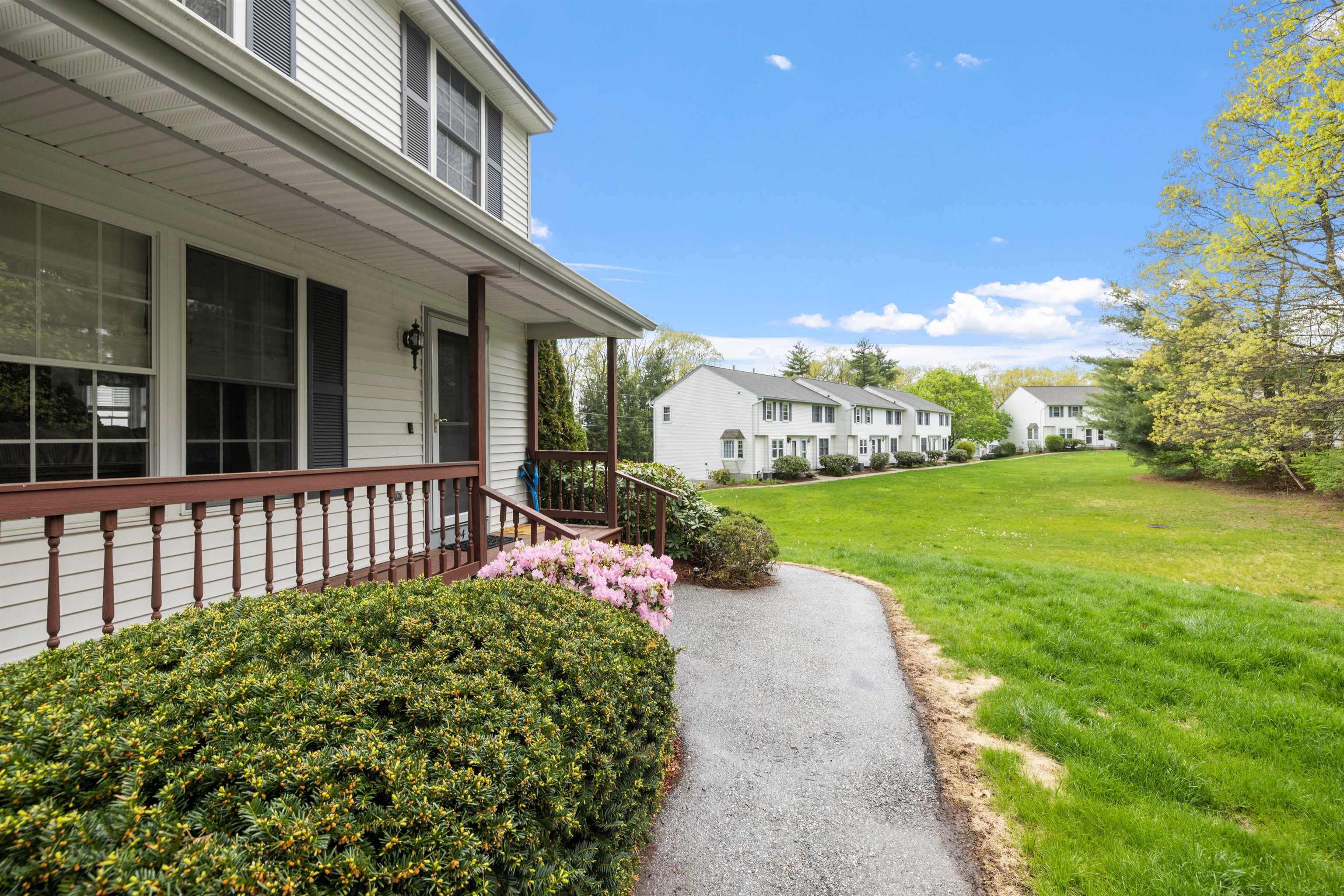 64 Lochmere Lane Unit: 408