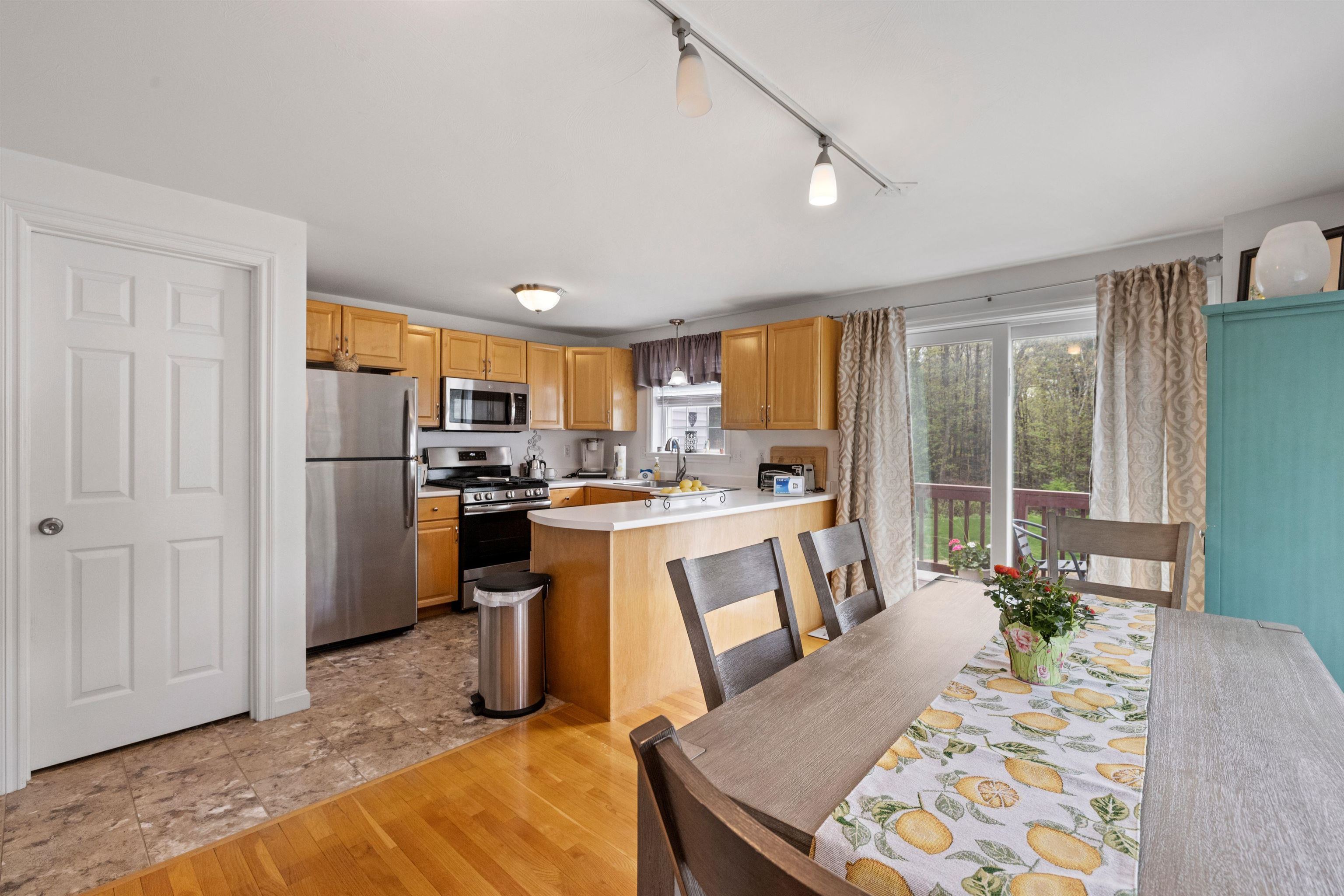64 Lochmere Lane Unit: 408