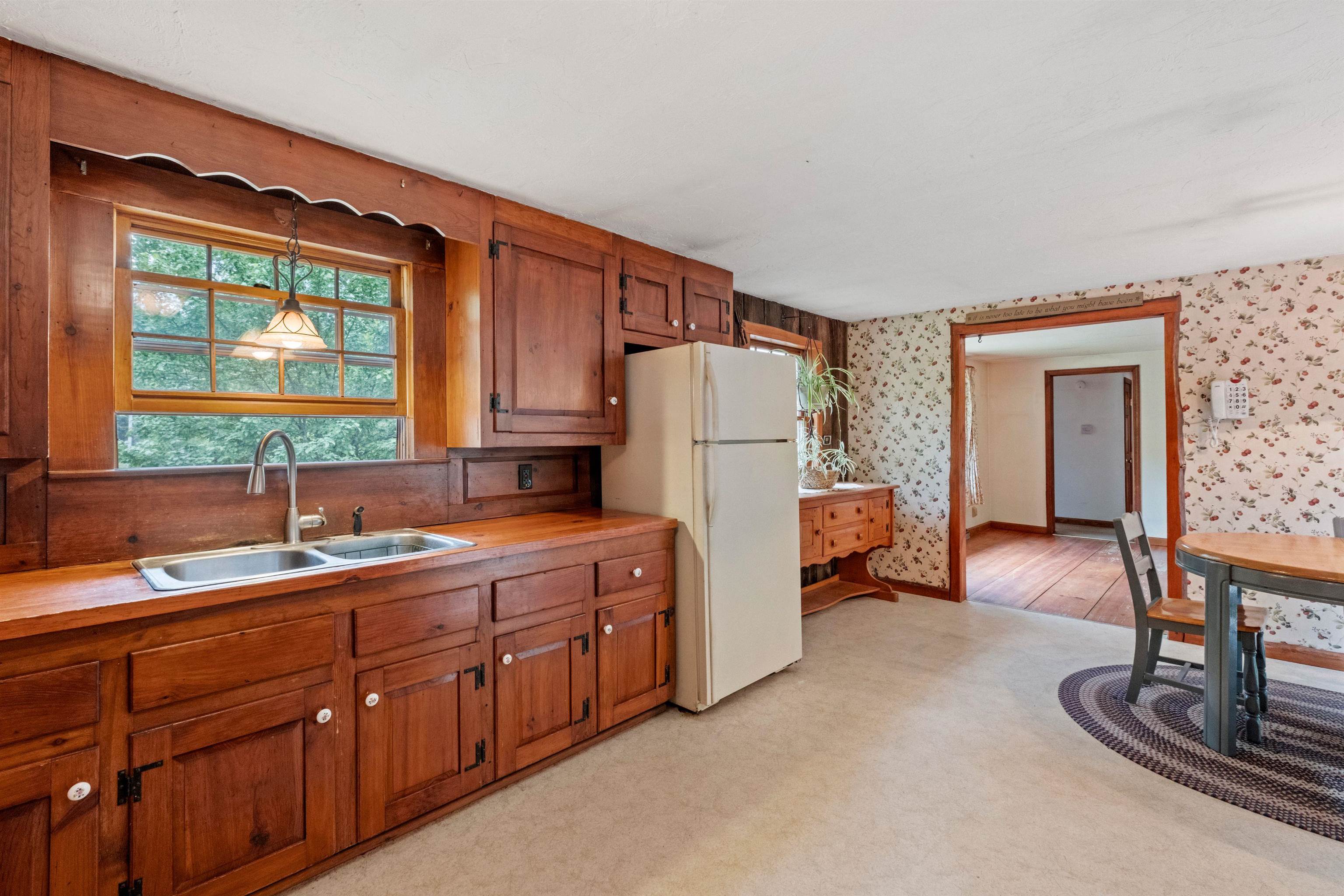 1542 Clement Hill Road