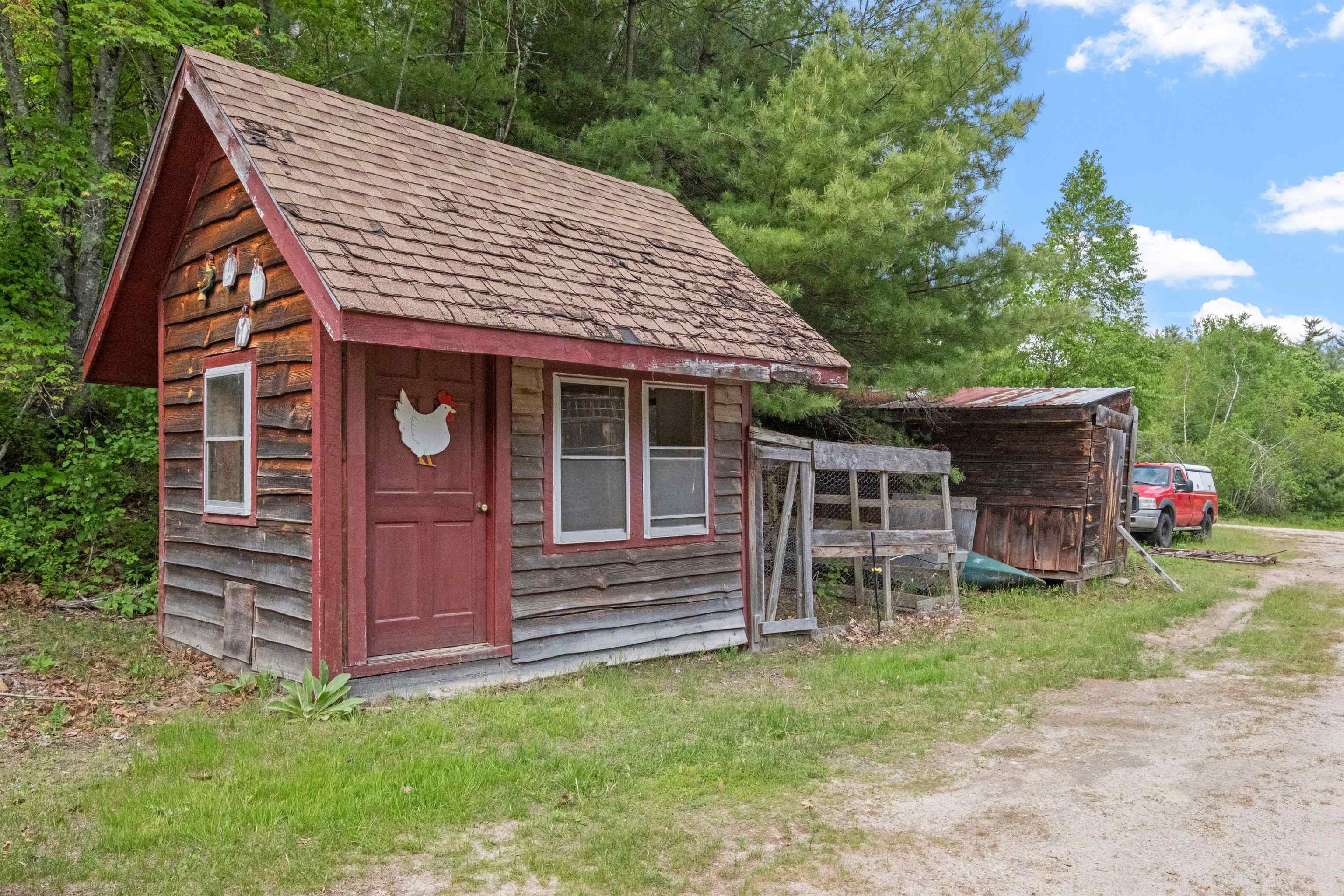 1542 Clement Hill Road