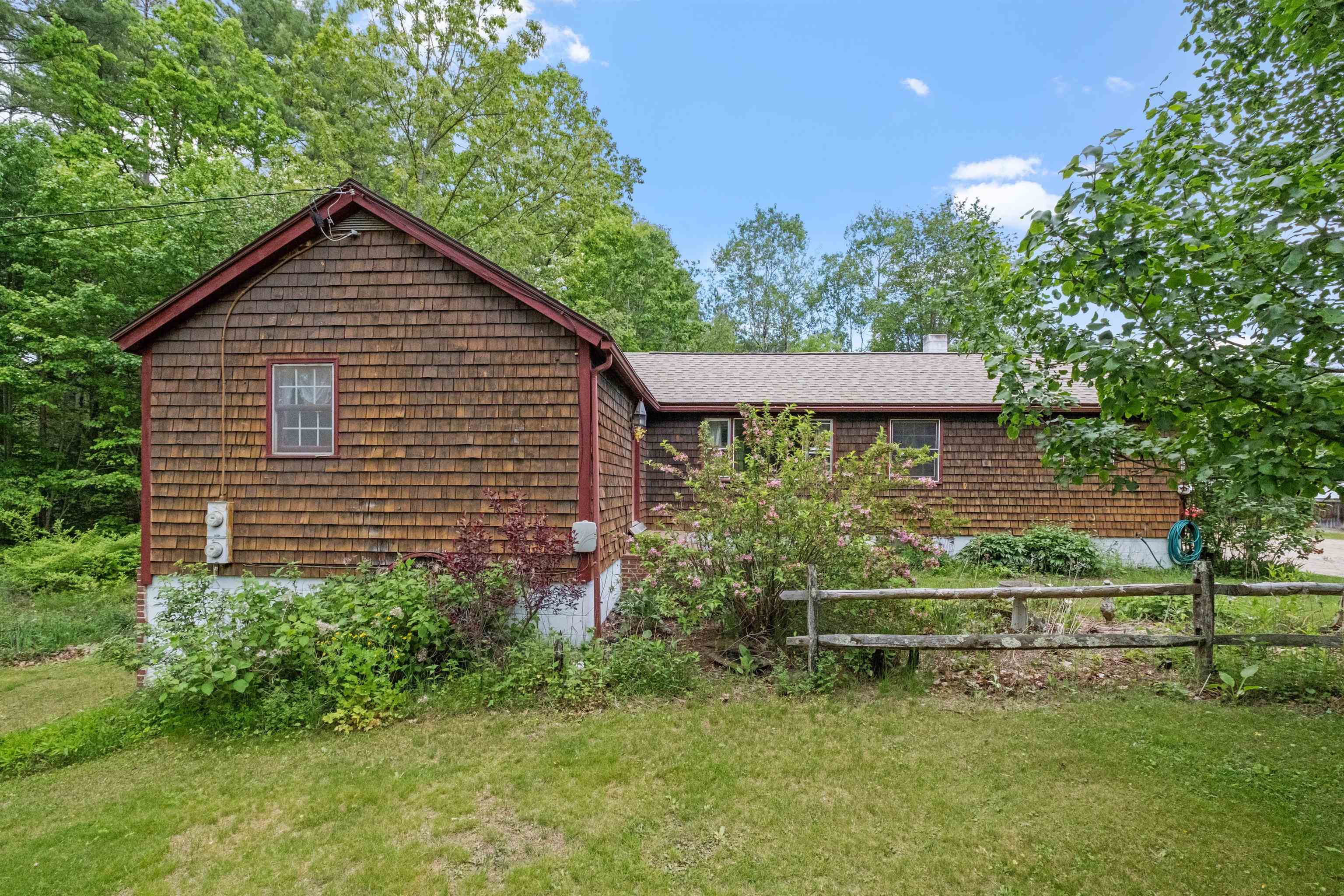 1542 Clement Hill Road