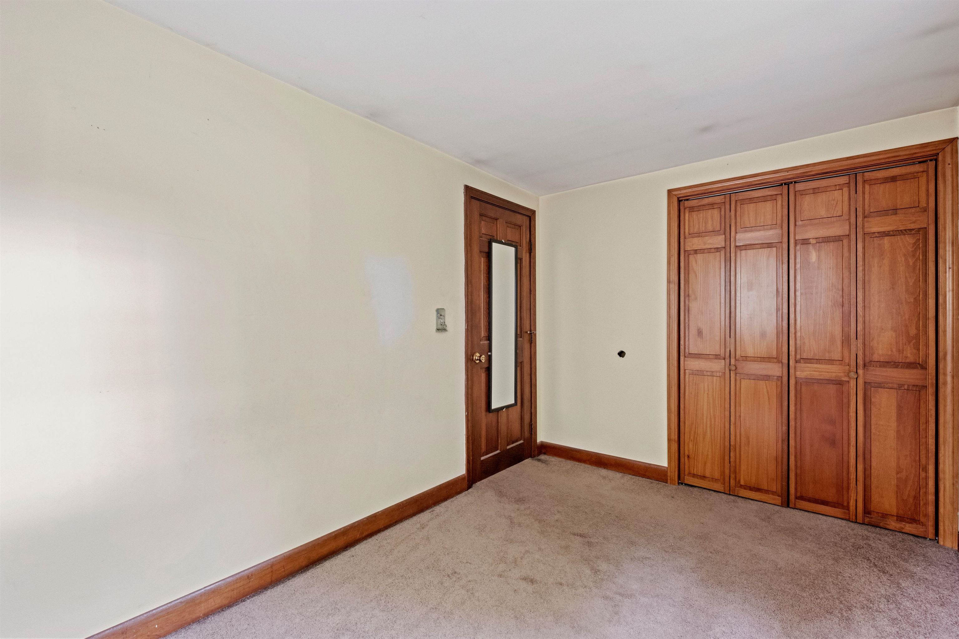 1542 Clement Hill Road