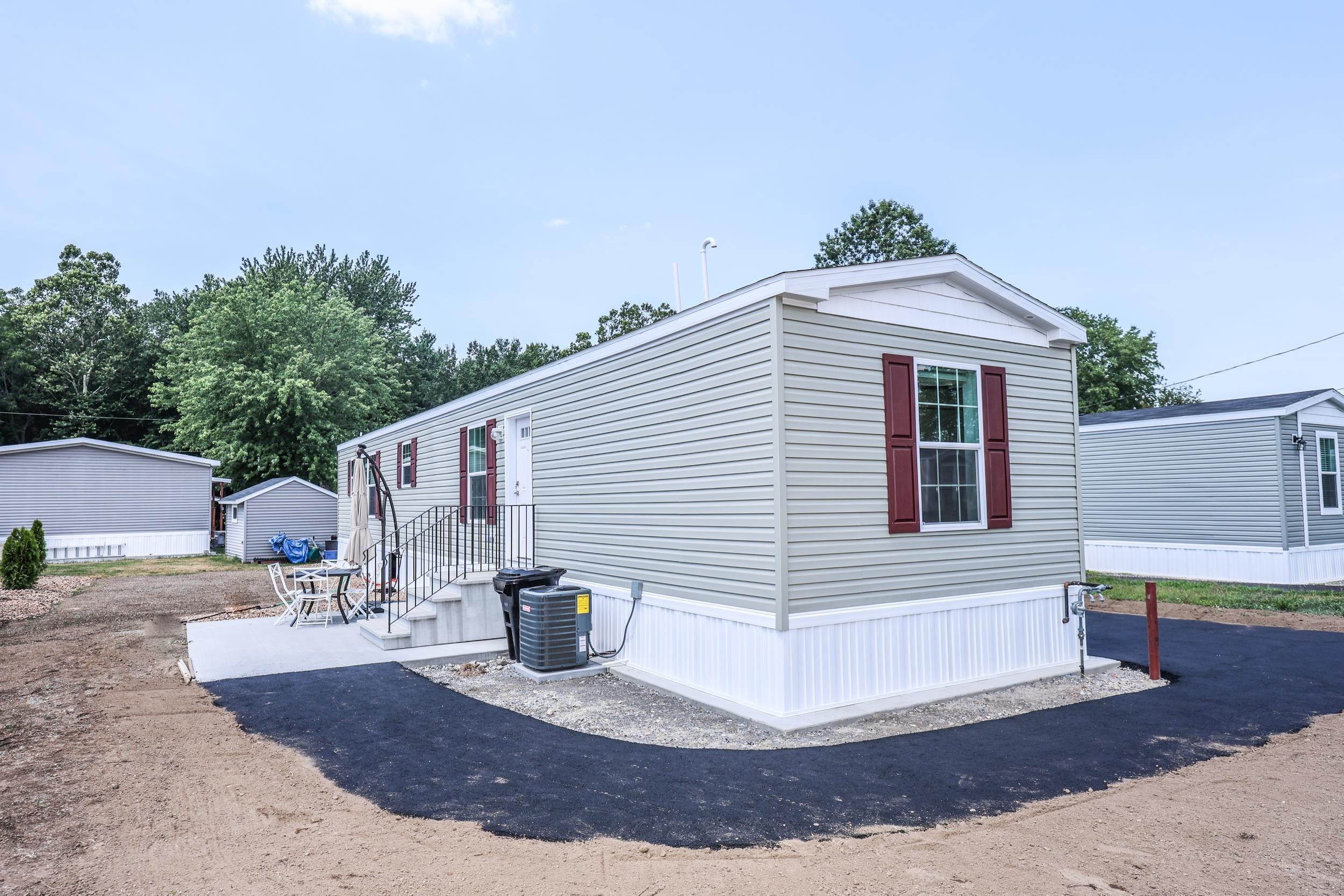 19 Cottonwood Lane