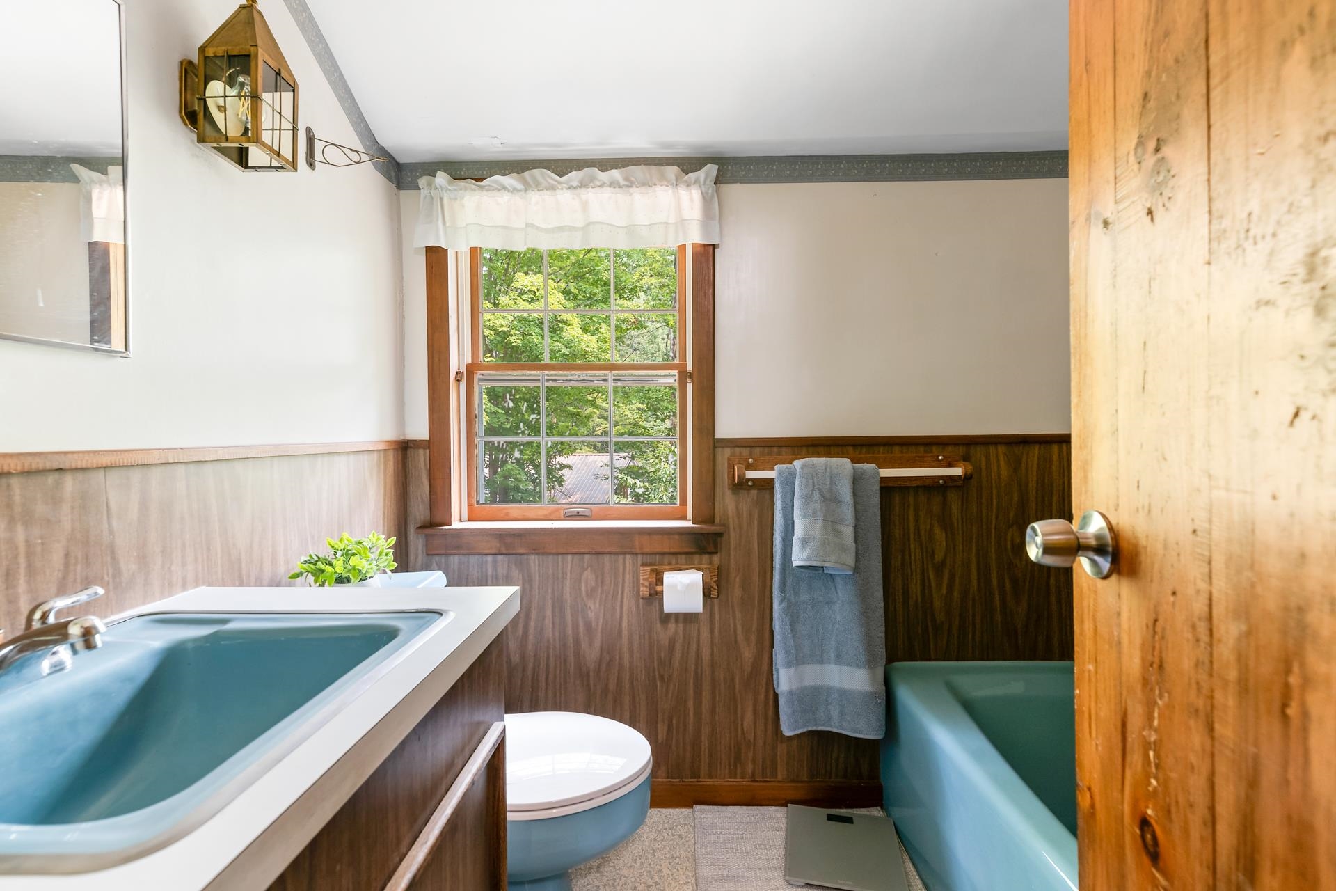 573 Concord End Road