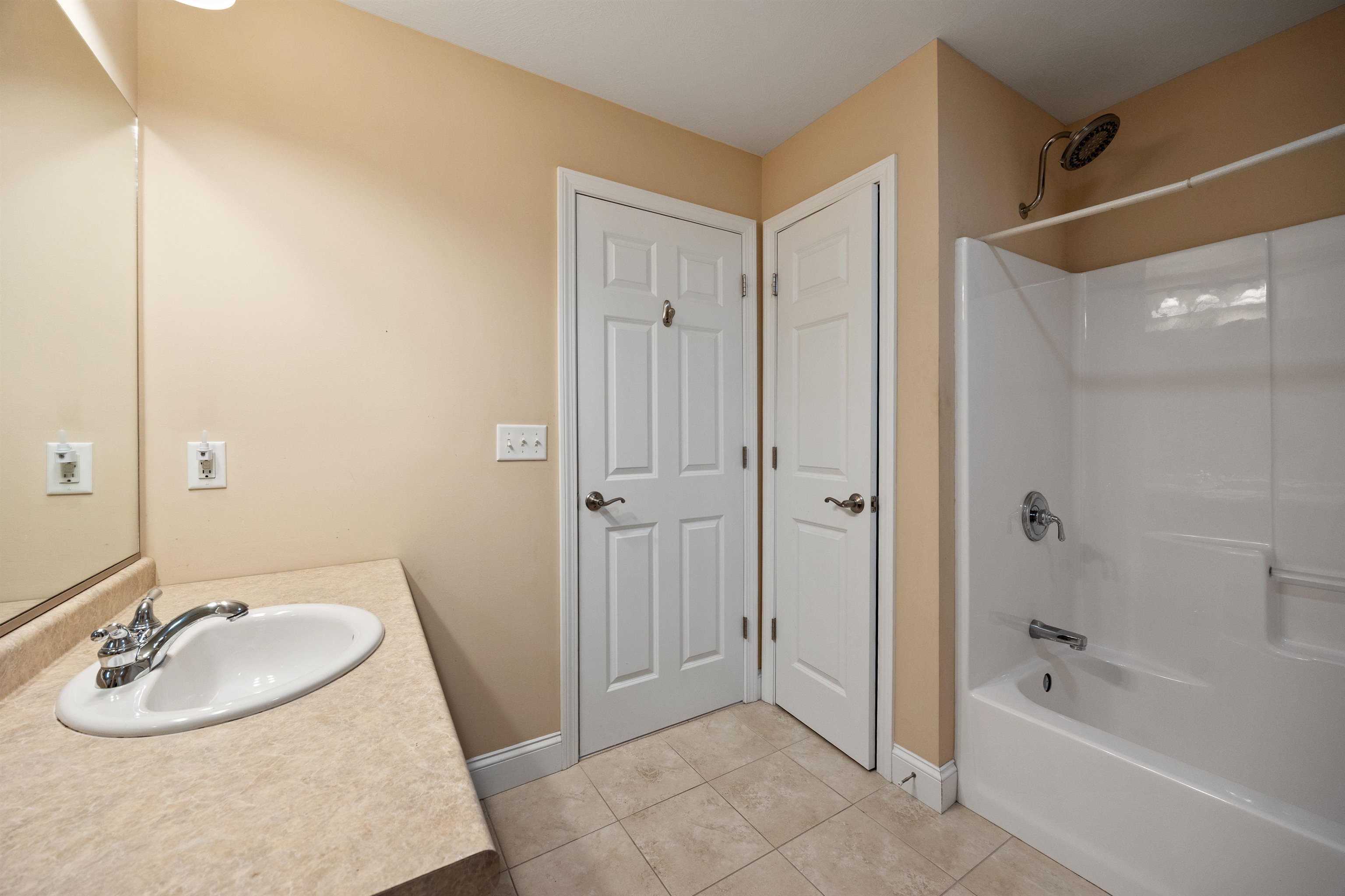 10 Sutherland Way Unit: 20