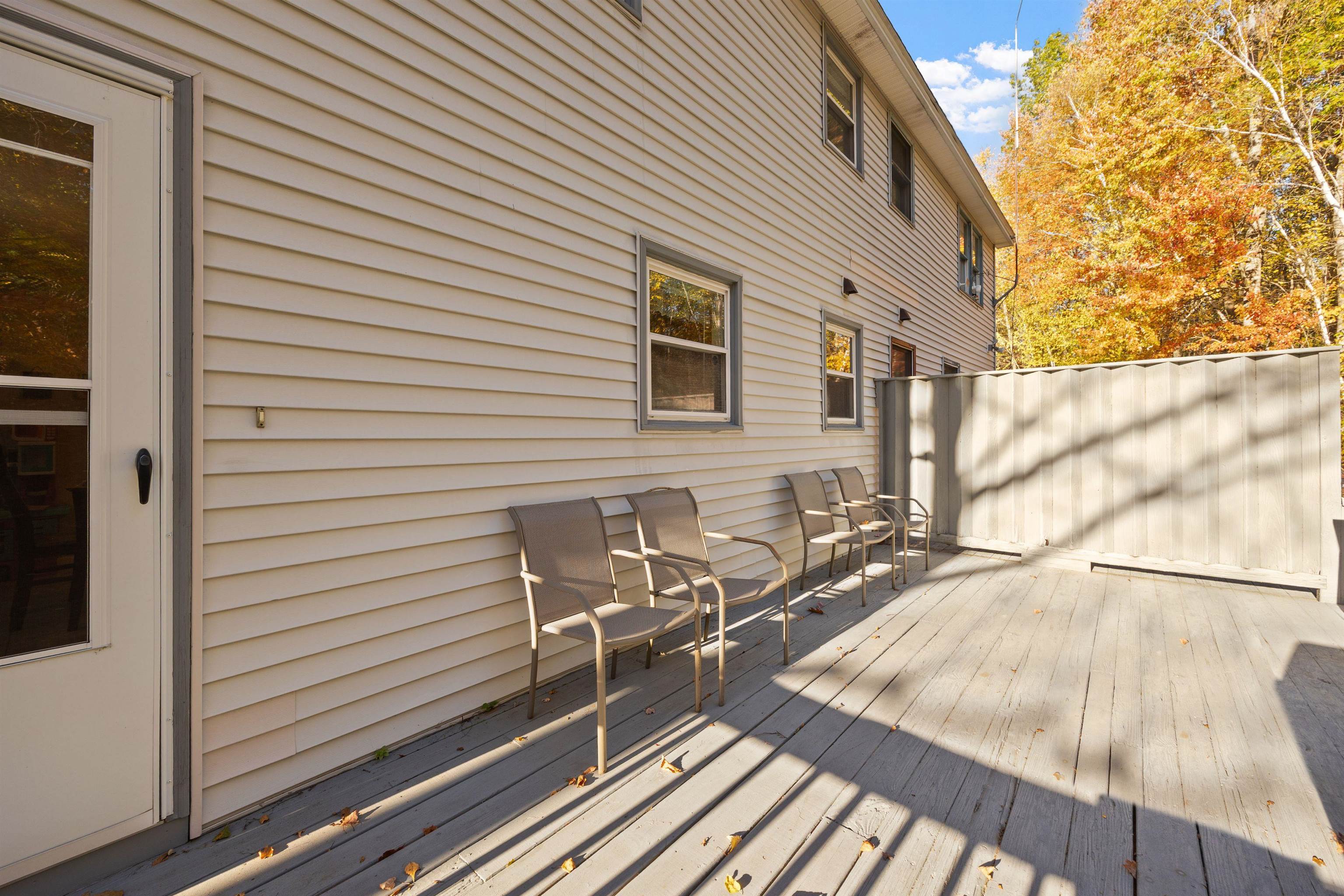 245B Beacon Hill Road