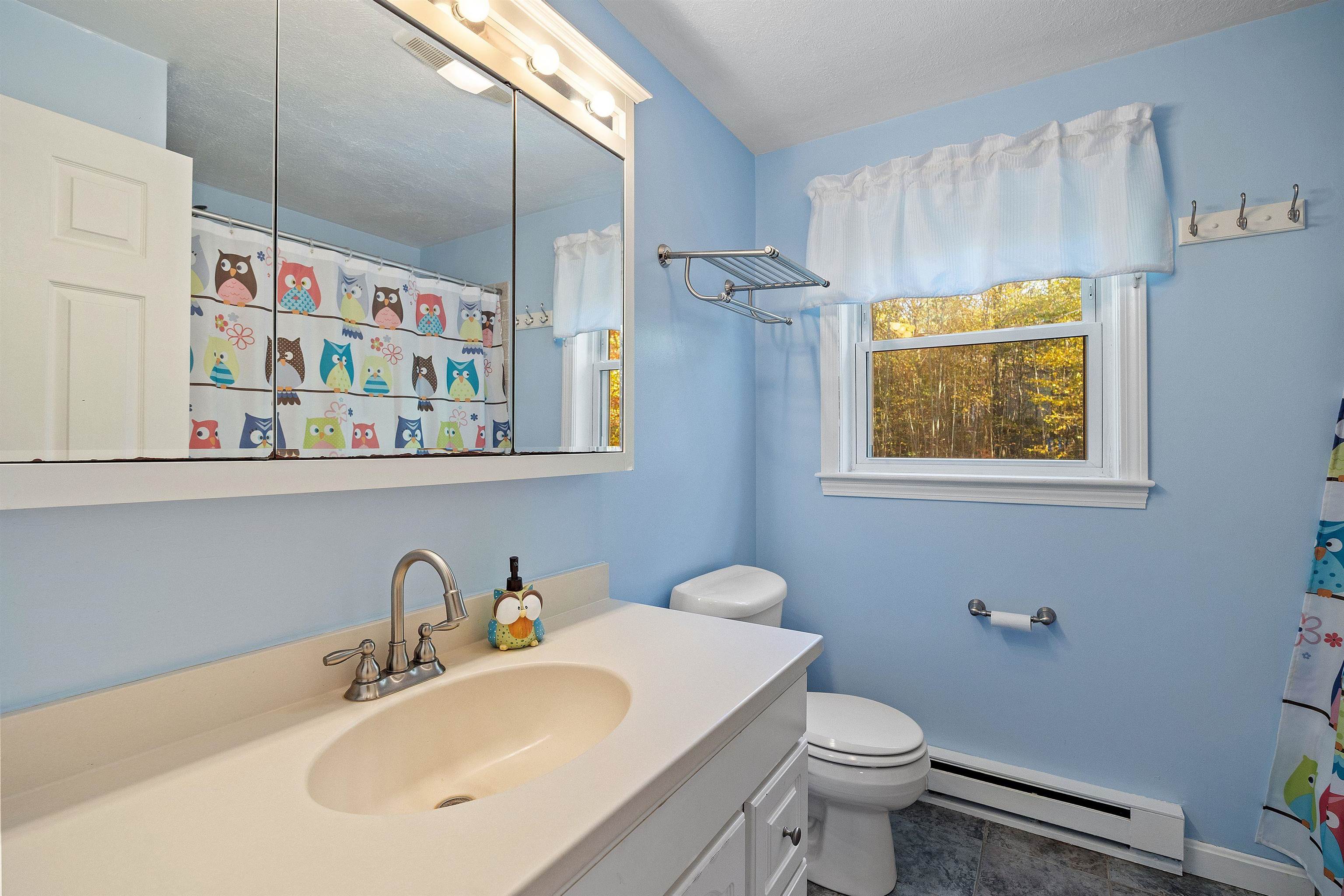 245B Beacon Hill Road