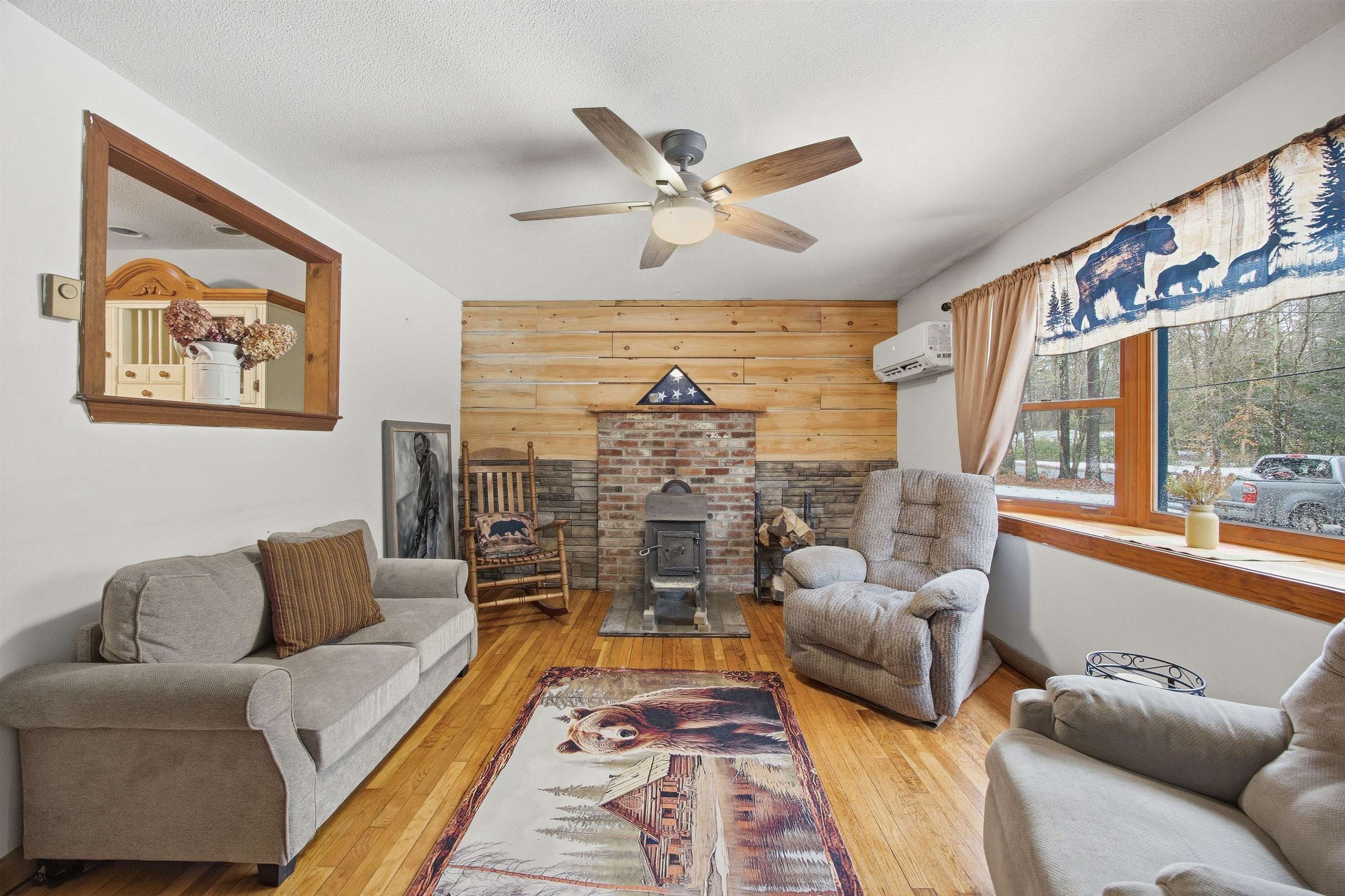 1136 Penacook Road