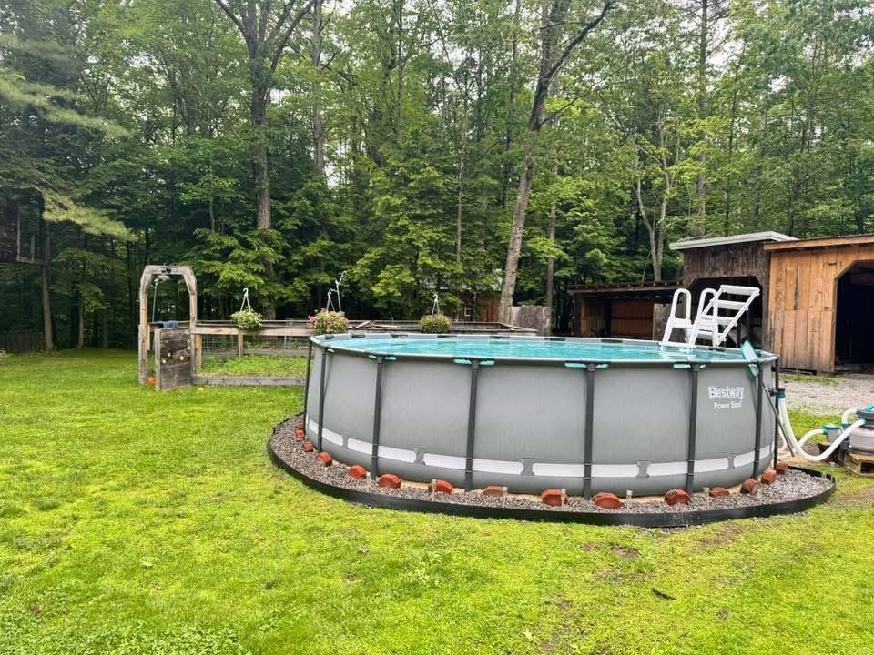 1136 Penacook Road