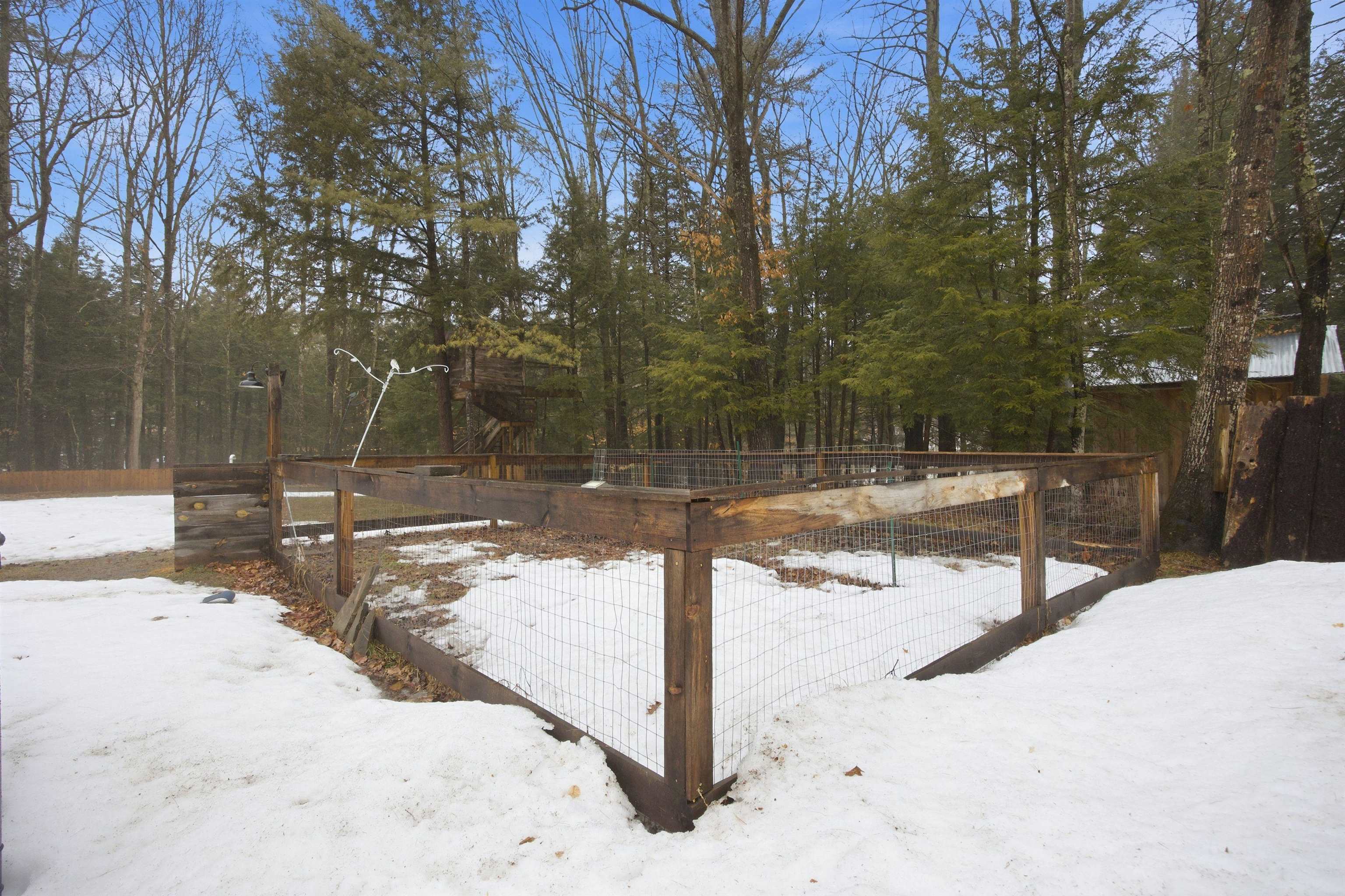 1136 Penacook Road