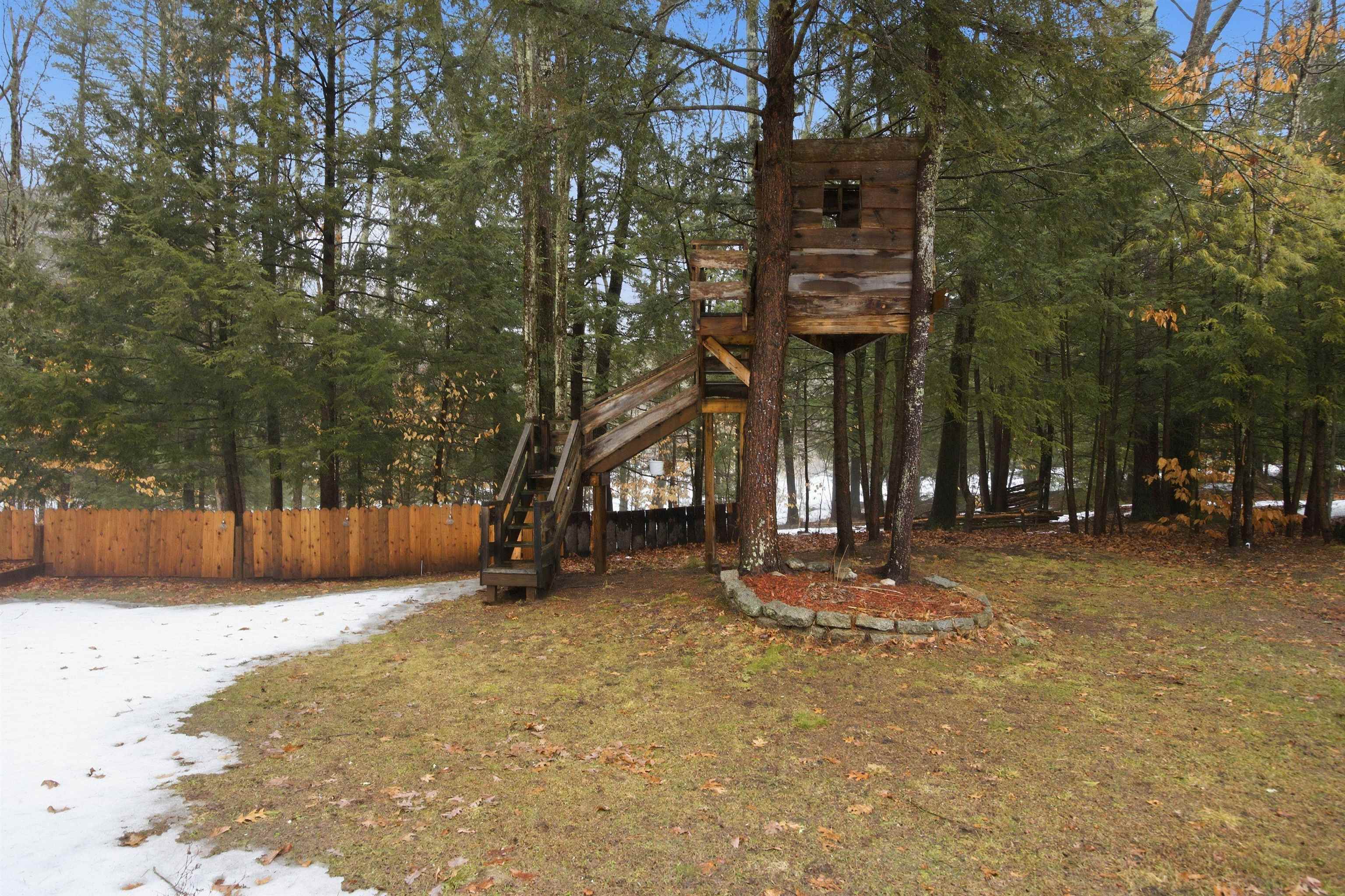 1136 Penacook Road