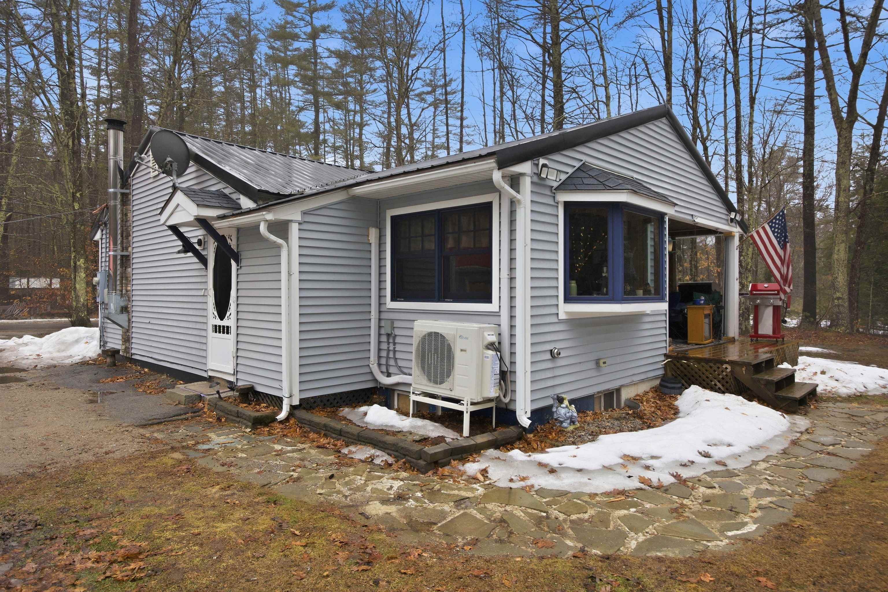1136 Penacook Road