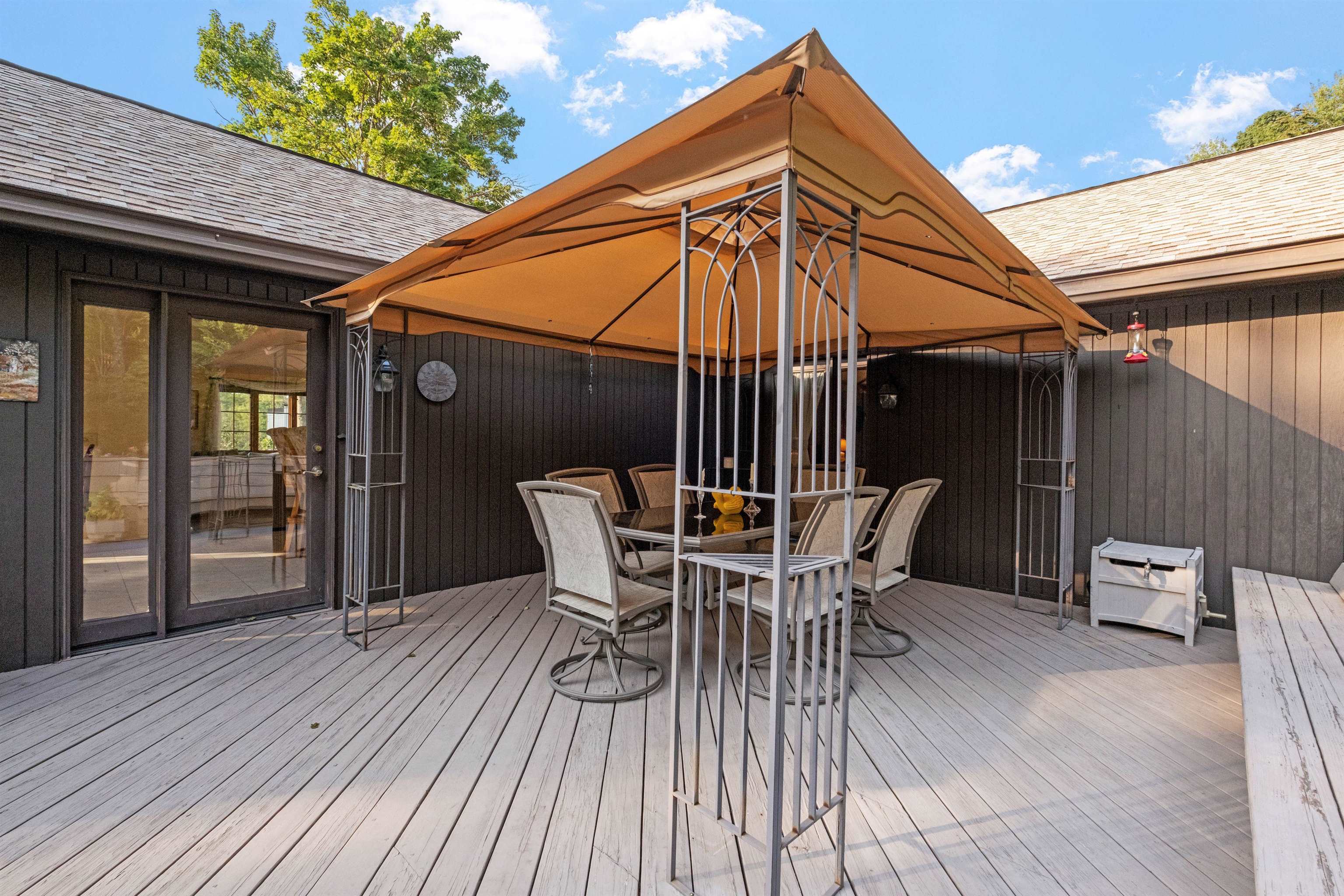 68 Woodwells Garrison Road