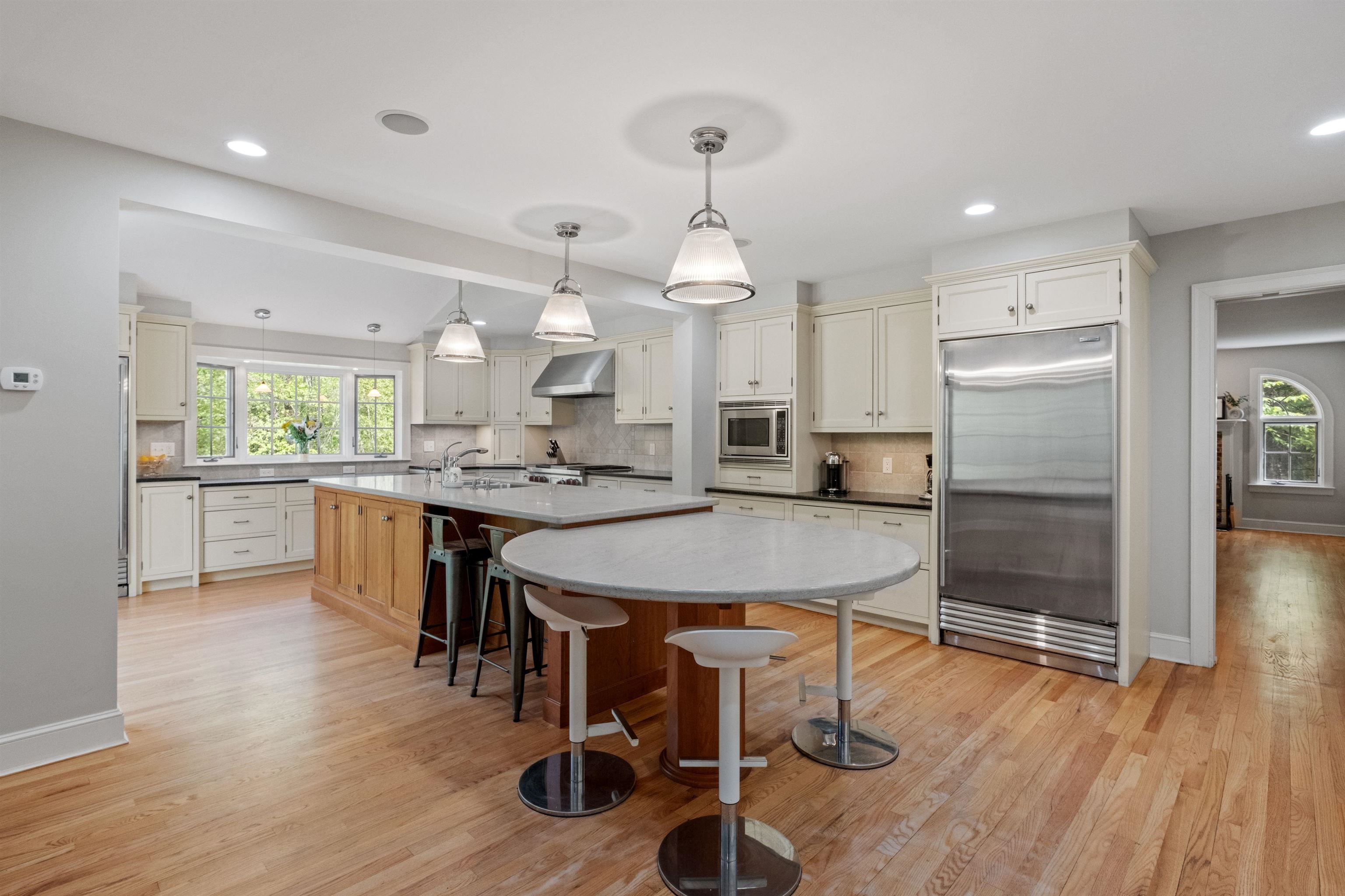 211 Hedgerose Lane