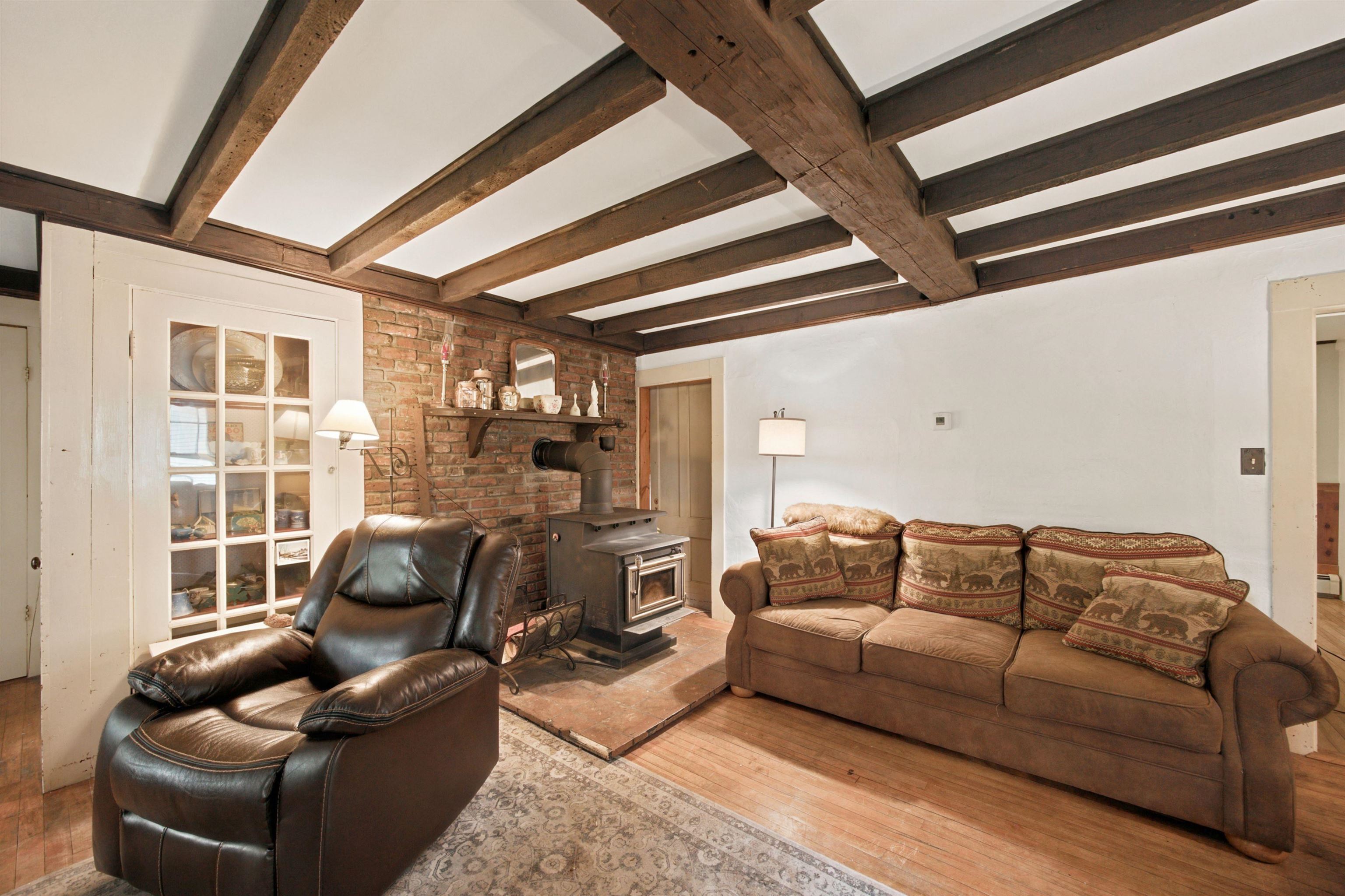 111 Barton Corner Road