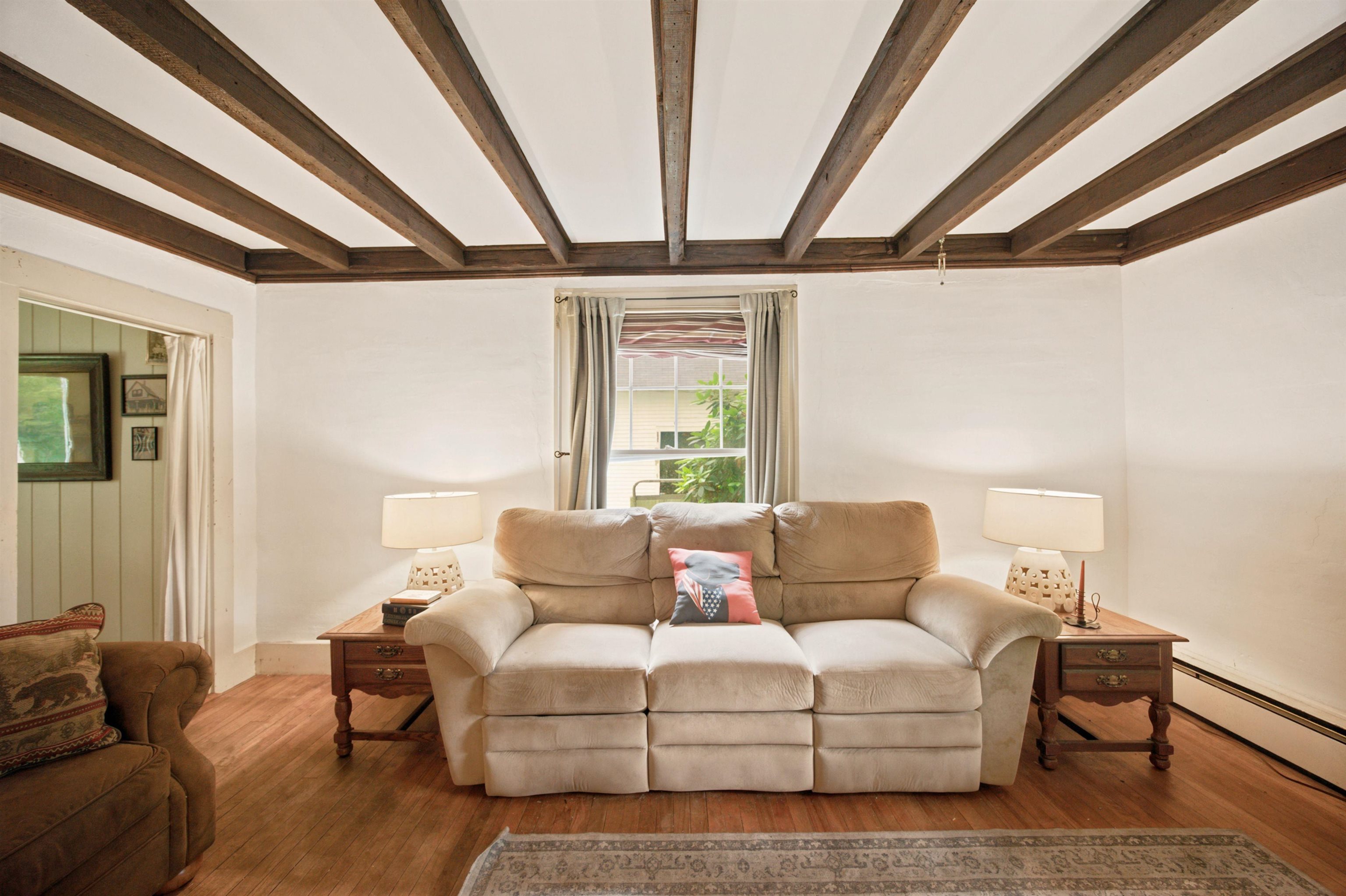 111 Barton Corner Road