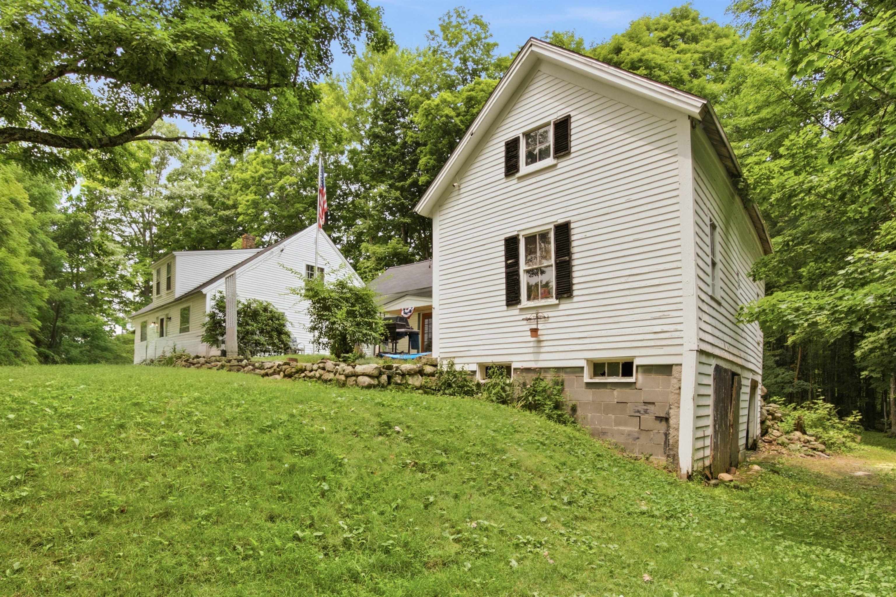 111 Barton Corner Road