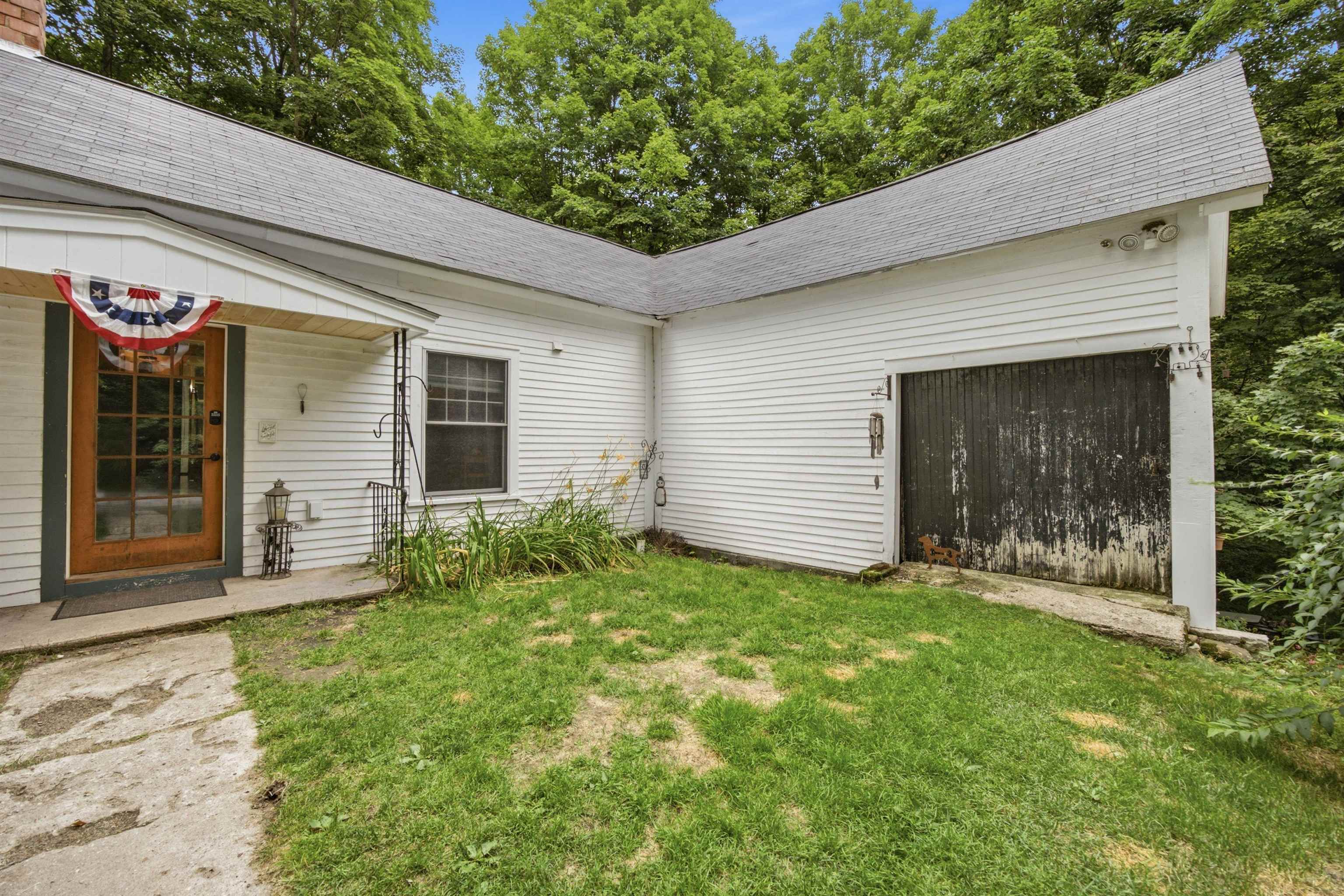 111 Barton Corner Road