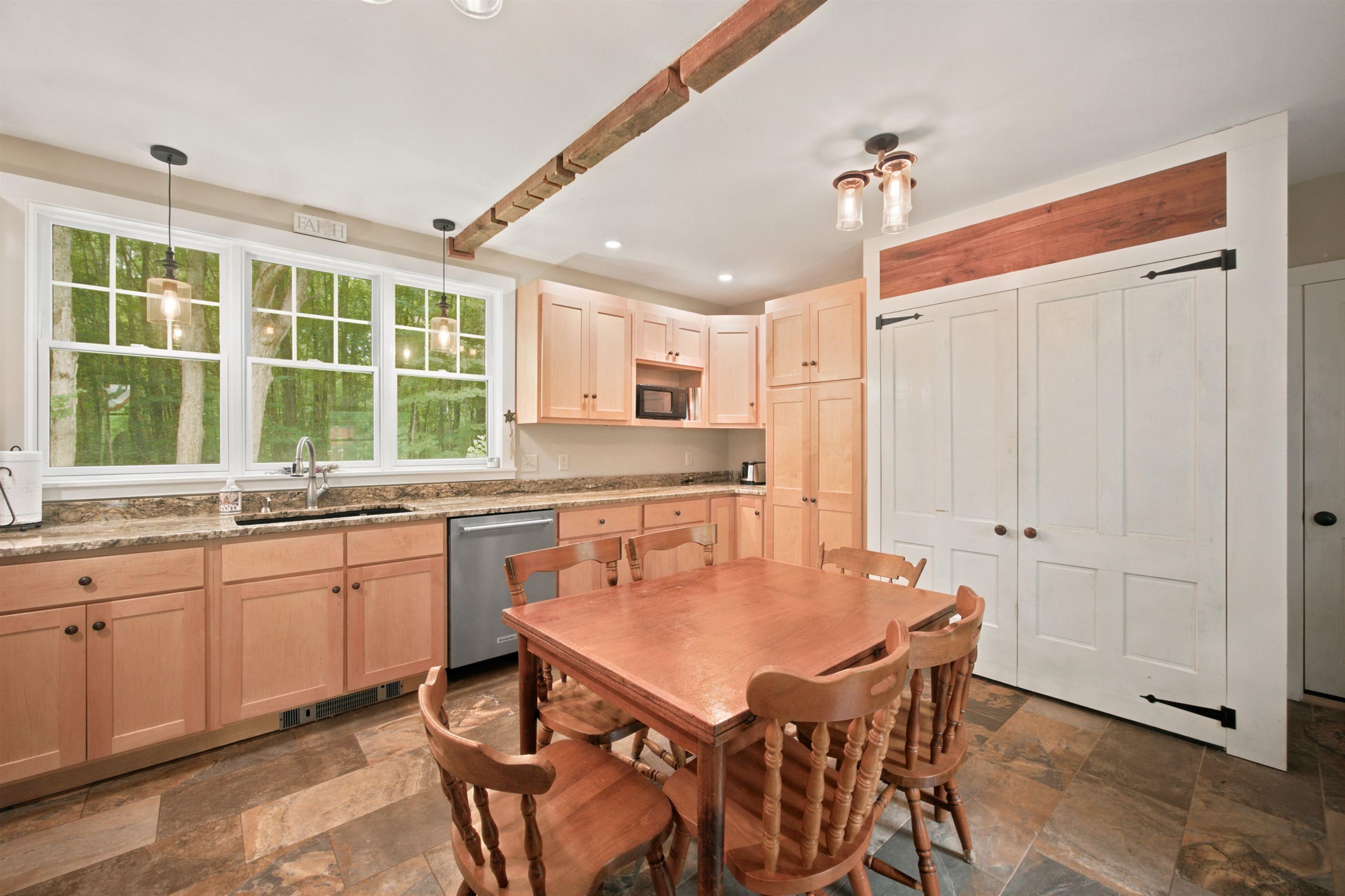 111 Barton Corner Road