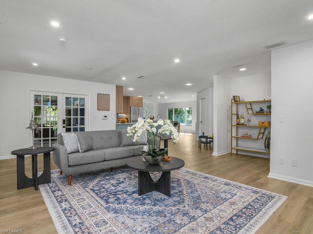 5311 Hickory Wood DR, NAPLES