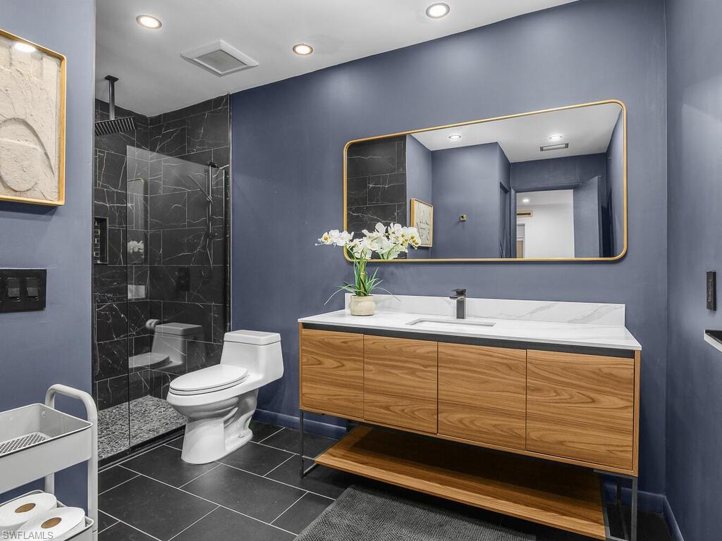 5311 Hickory Wood DR, NAPLES