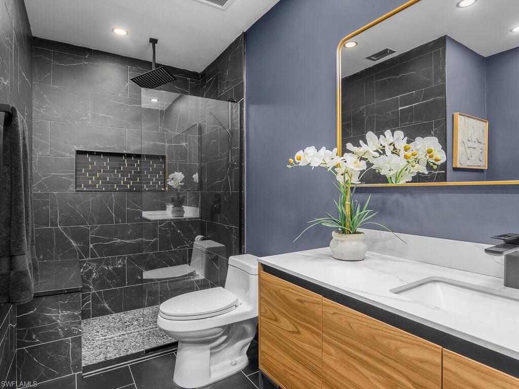 5311 Hickory Wood DR, NAPLES