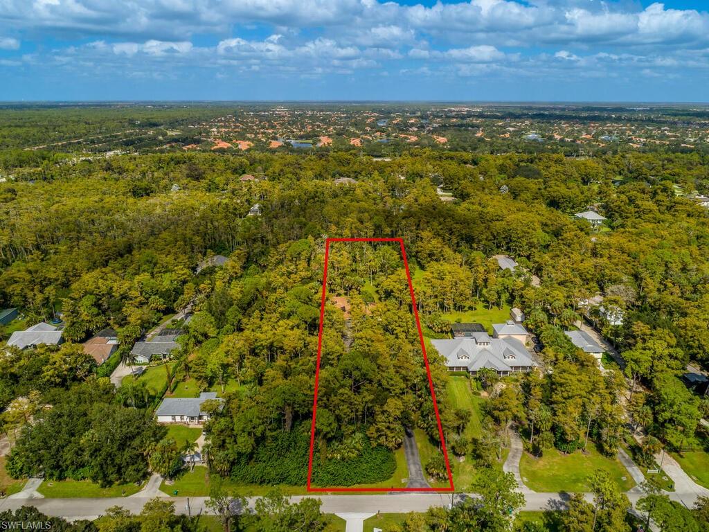 5311 Hickory Wood DR, NAPLES