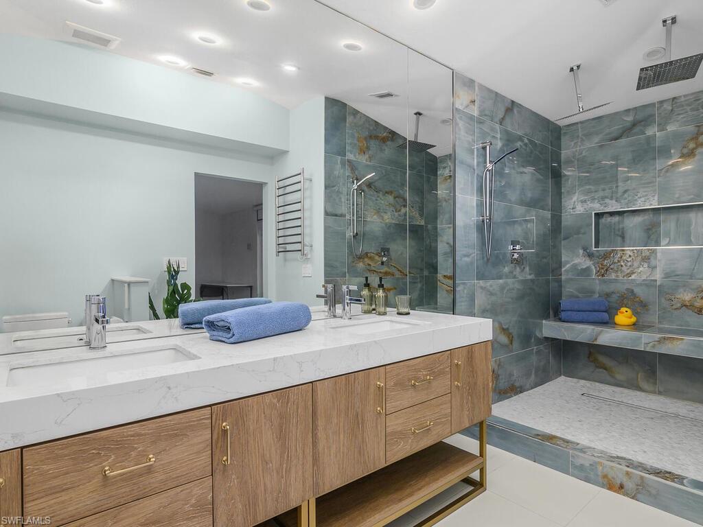 5311 Hickory Wood DR, NAPLES