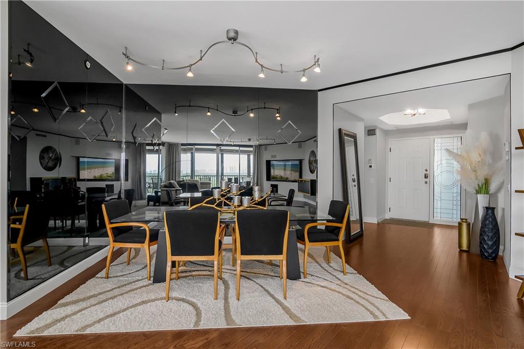 425 Cove Tower DR 504