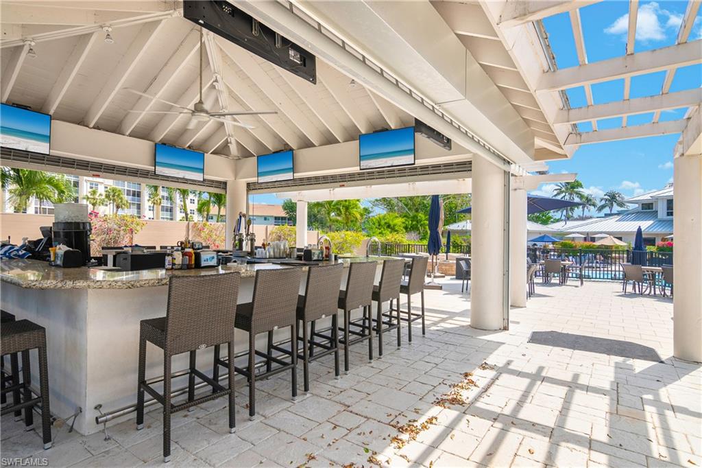 425 Cove Tower DR 504