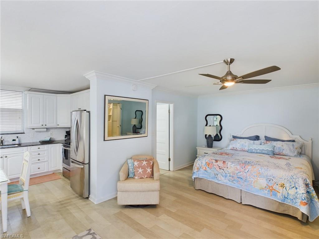 5600 Bonita Beach RD 805