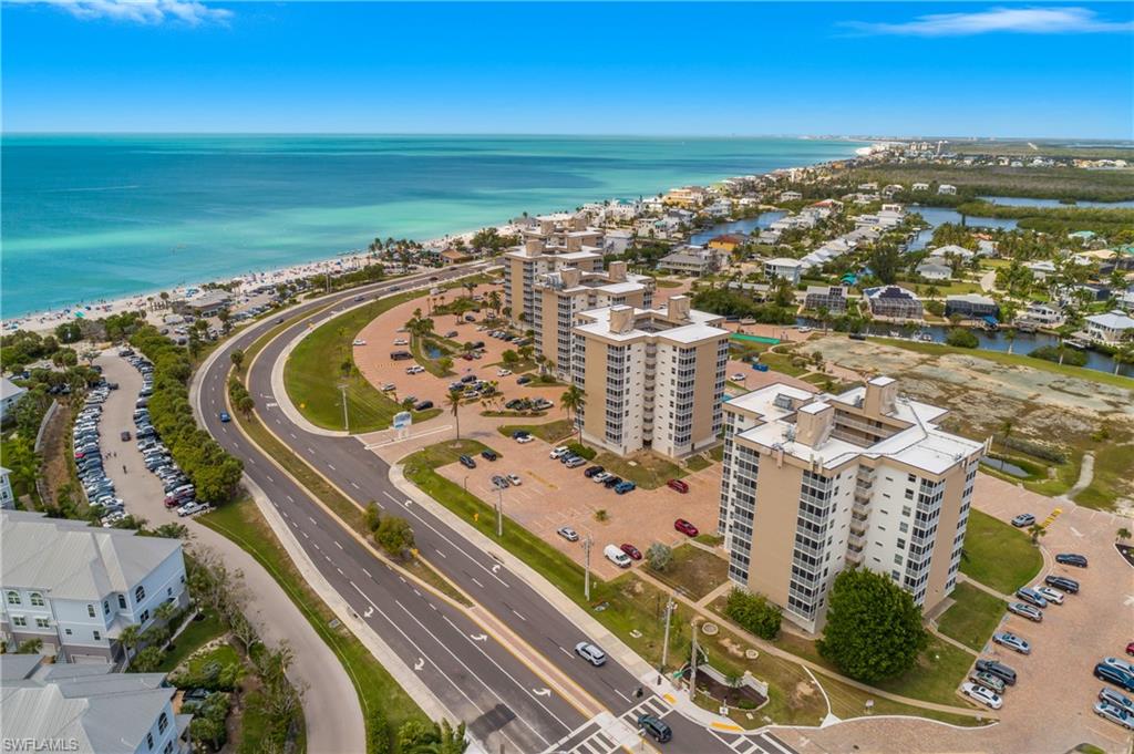 5600 Bonita Beach RD 805