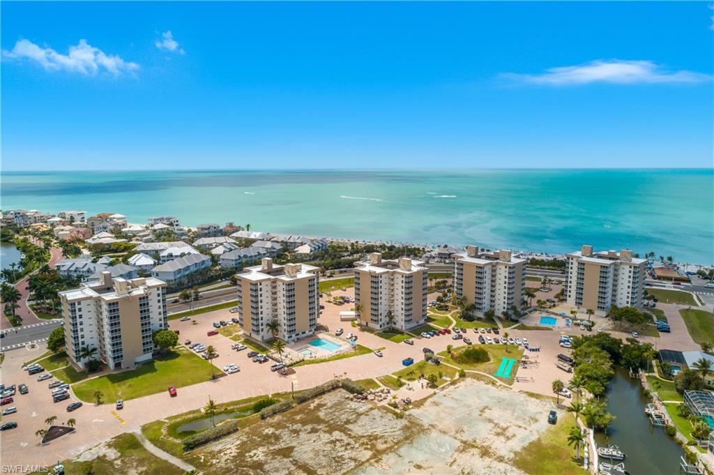 5600 Bonita Beach RD 805