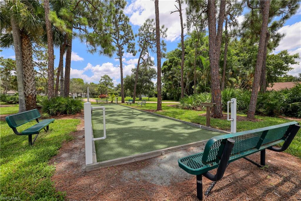 22589 Island Lakes DR
