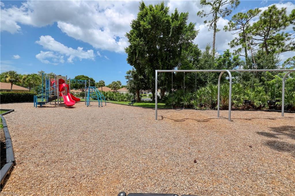 22589 Island Lakes DR