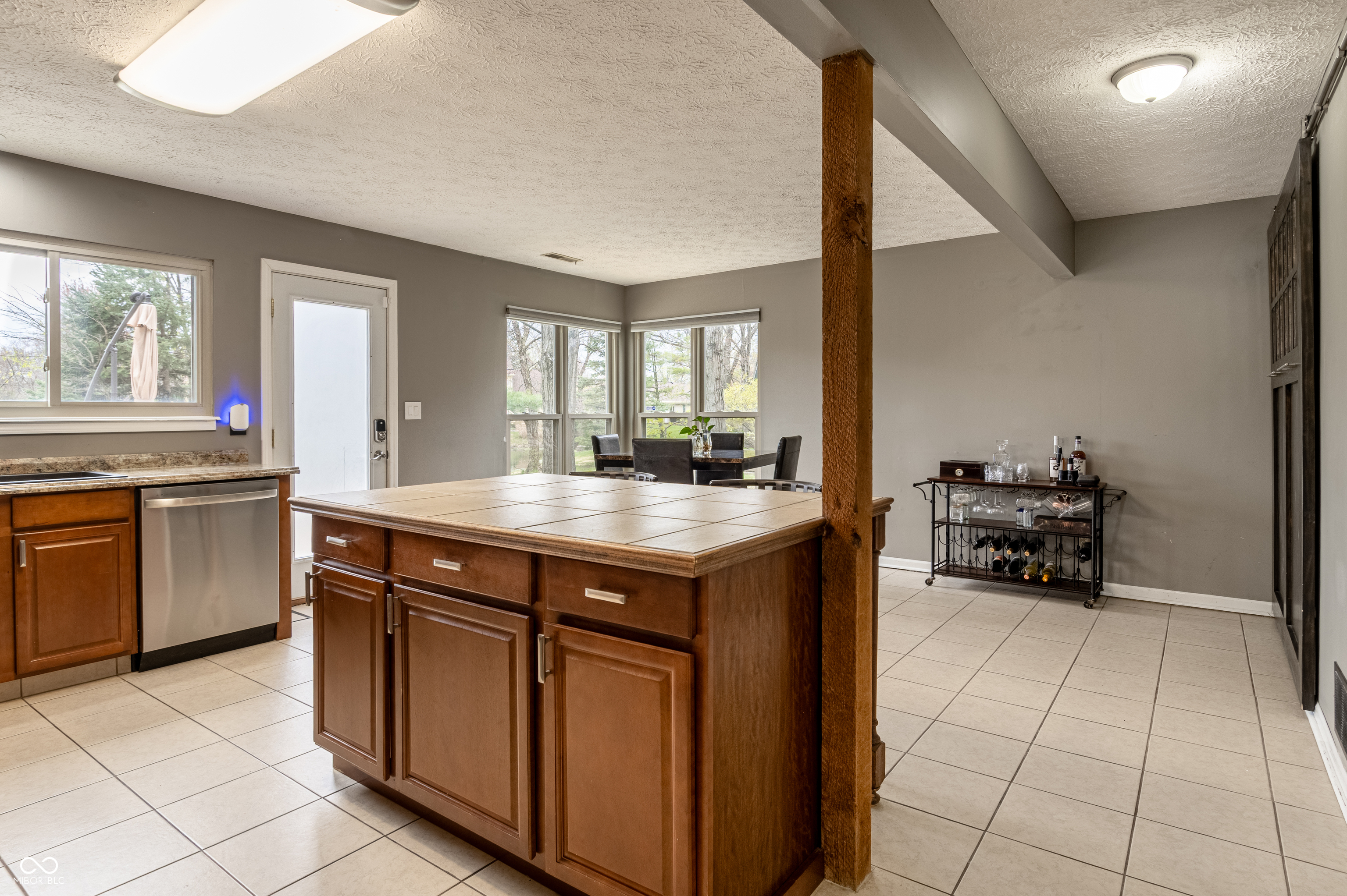 7775 Hollow Ridge Circle