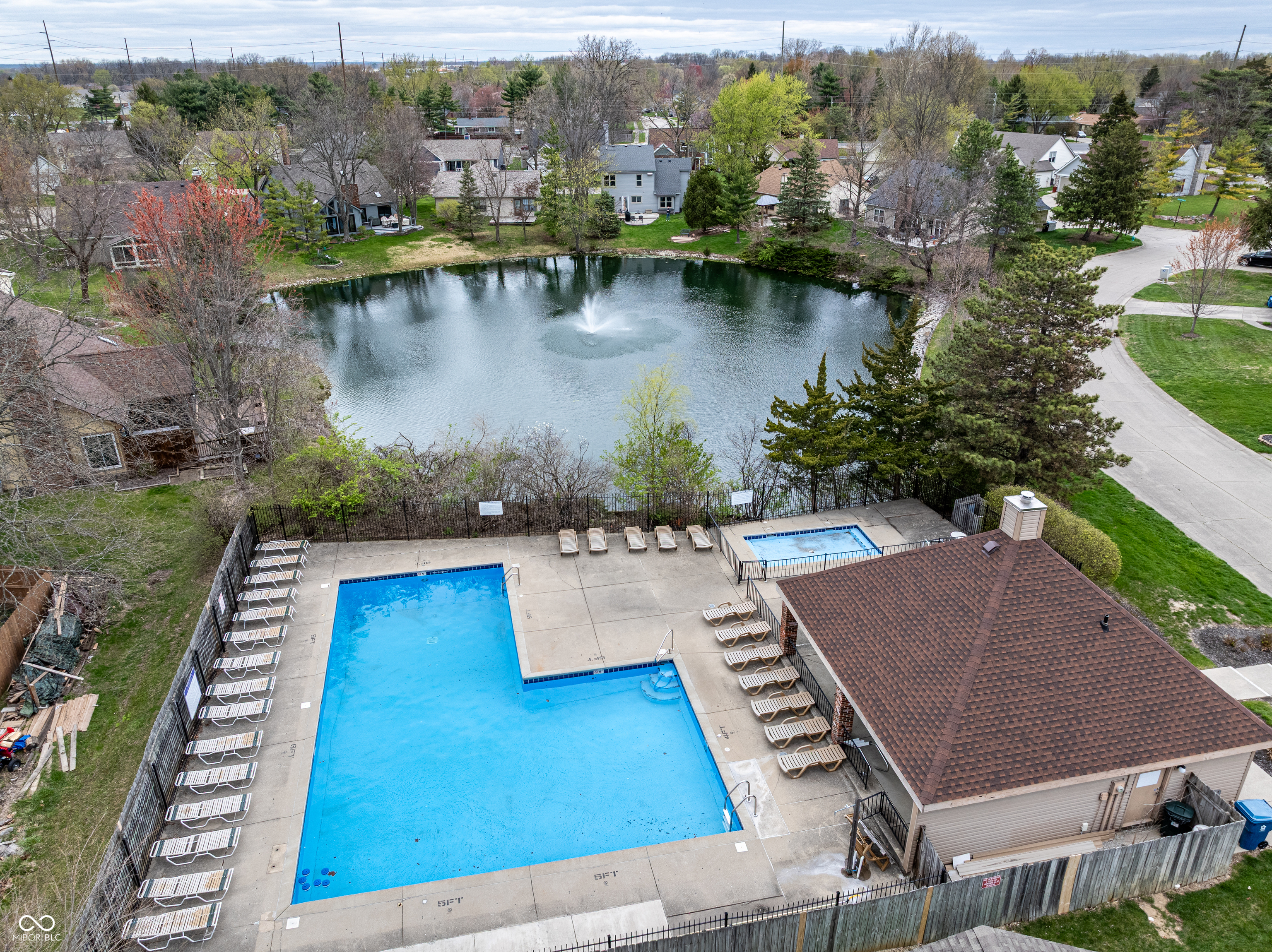 7775 Hollow Ridge Circle