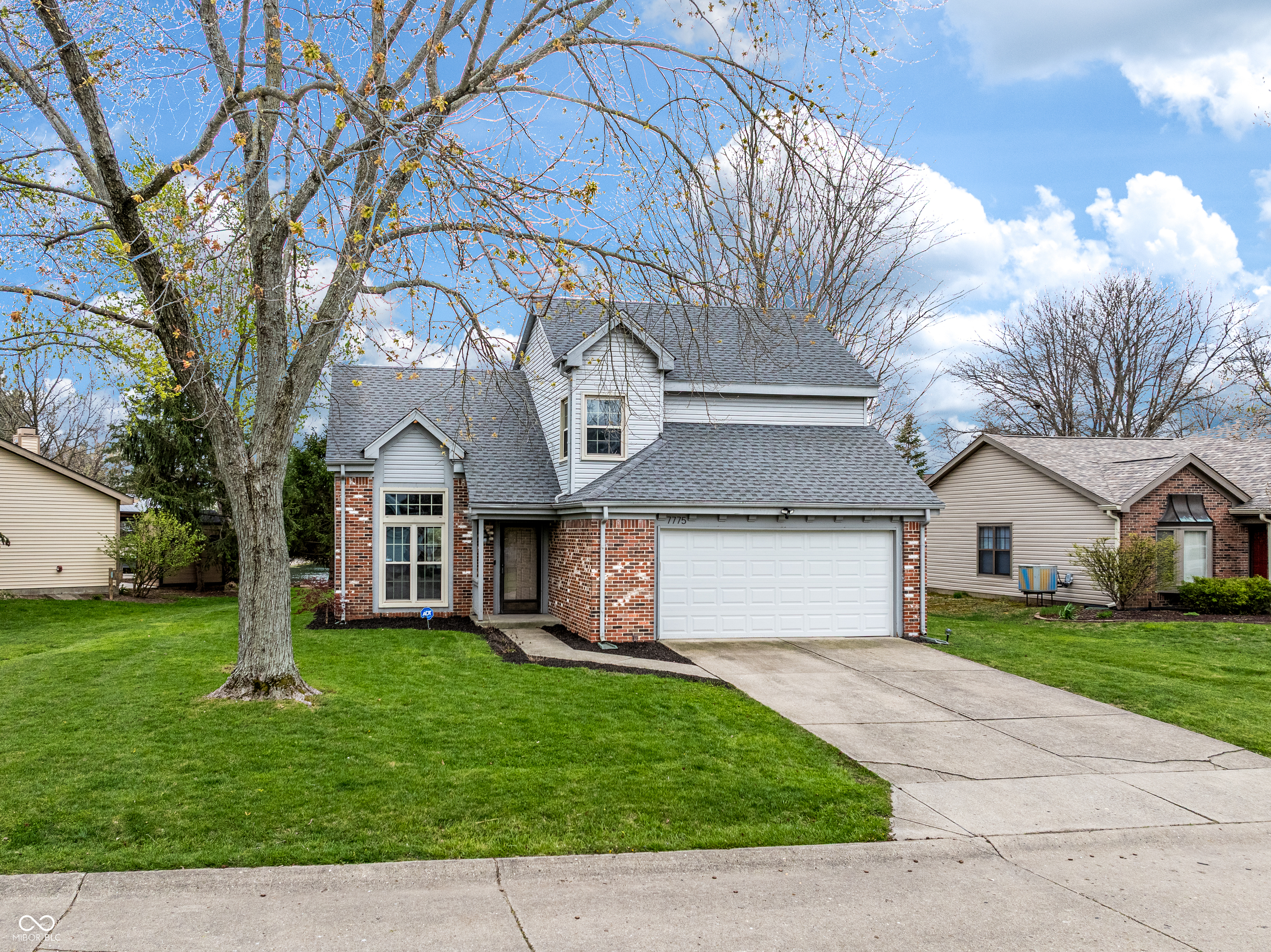 7775 Hollow Ridge Circle