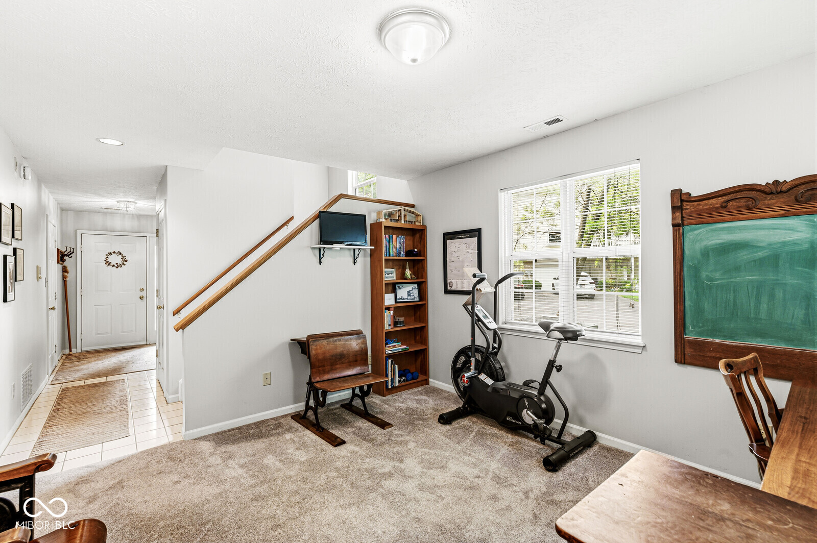 6908 Ralph Court