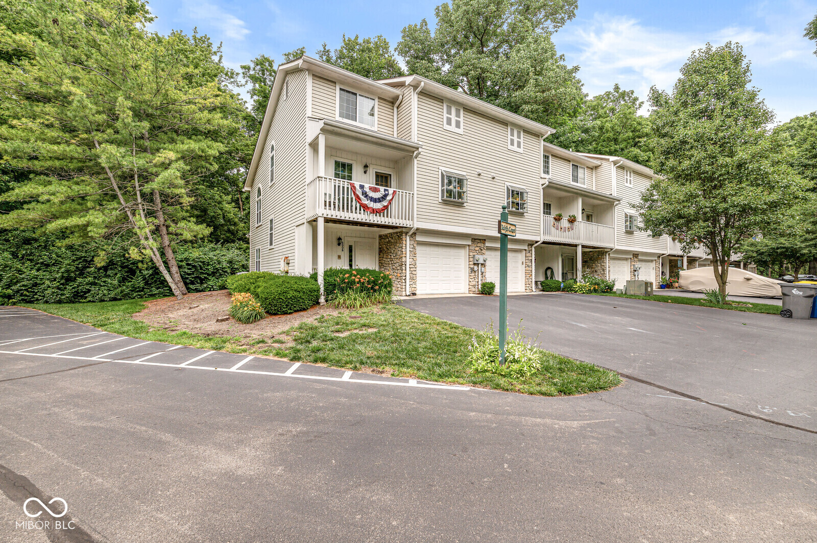 6908 Ralph Court