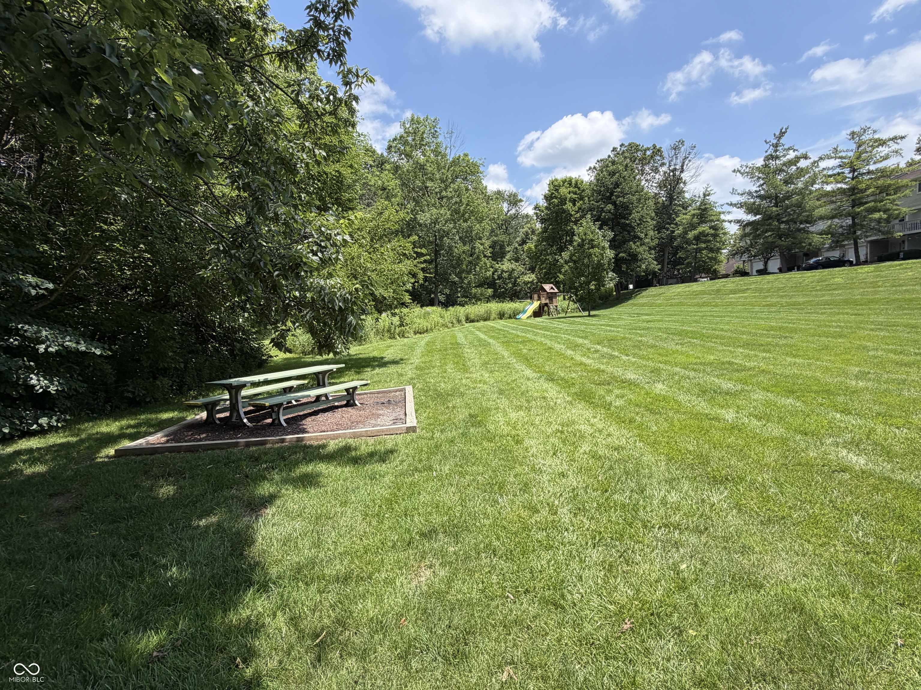 6908 Ralph Court