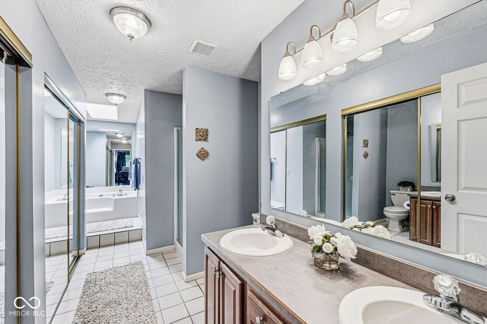6908 Ralph Court
