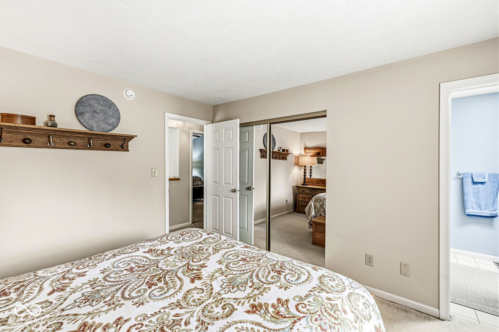 6908 Ralph Court